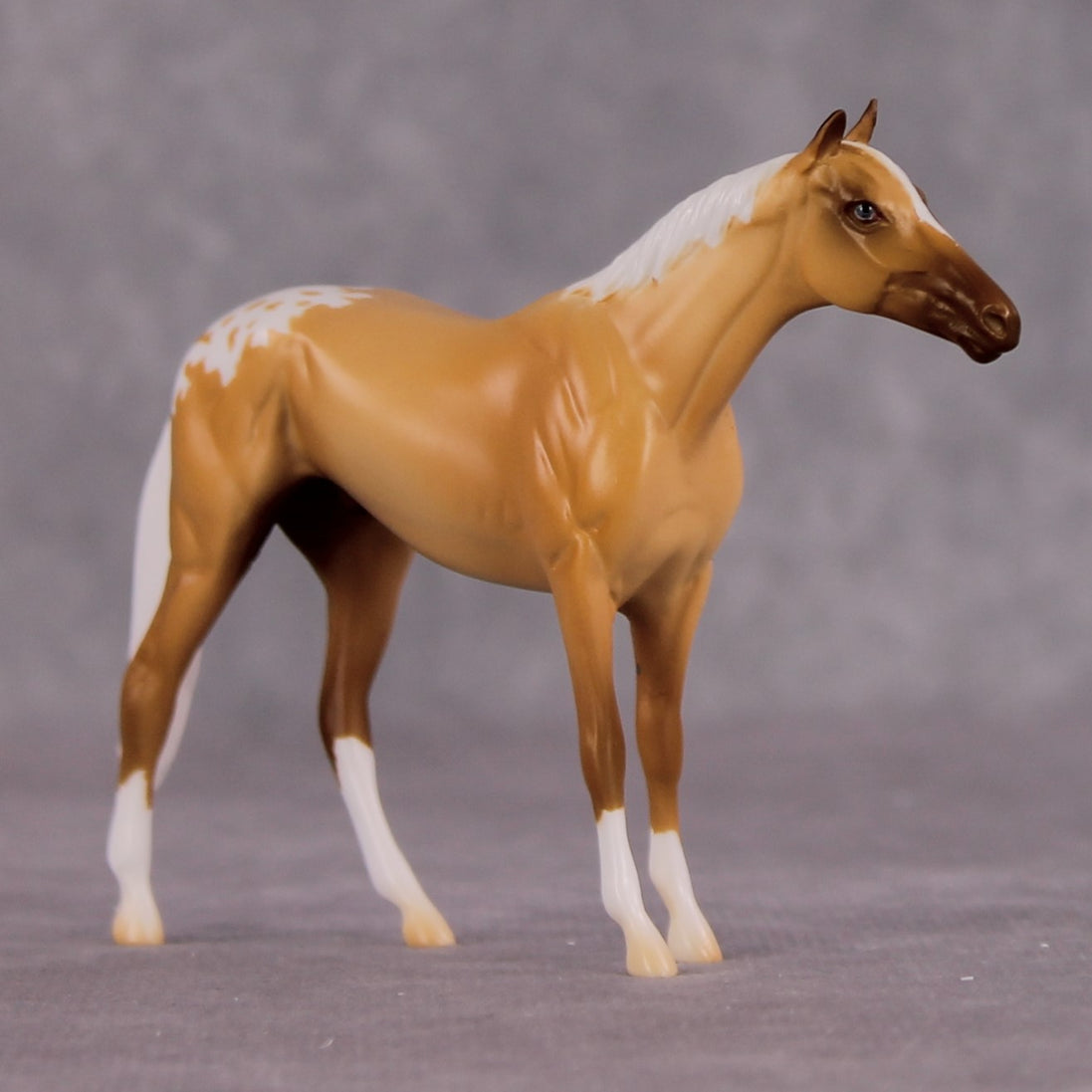 "Patrick" LE-4 Thoroughbred Chip By Erin Corbett $99 Chips Sale 04/01/2025