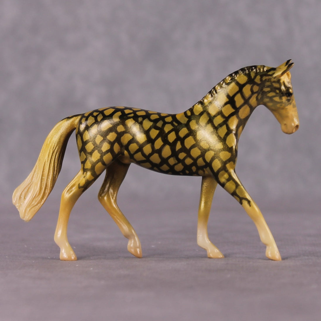 "Pineapple" OOAK Glossy Pineapple Fish Inspired Warmblood Chip by Jess Hamill