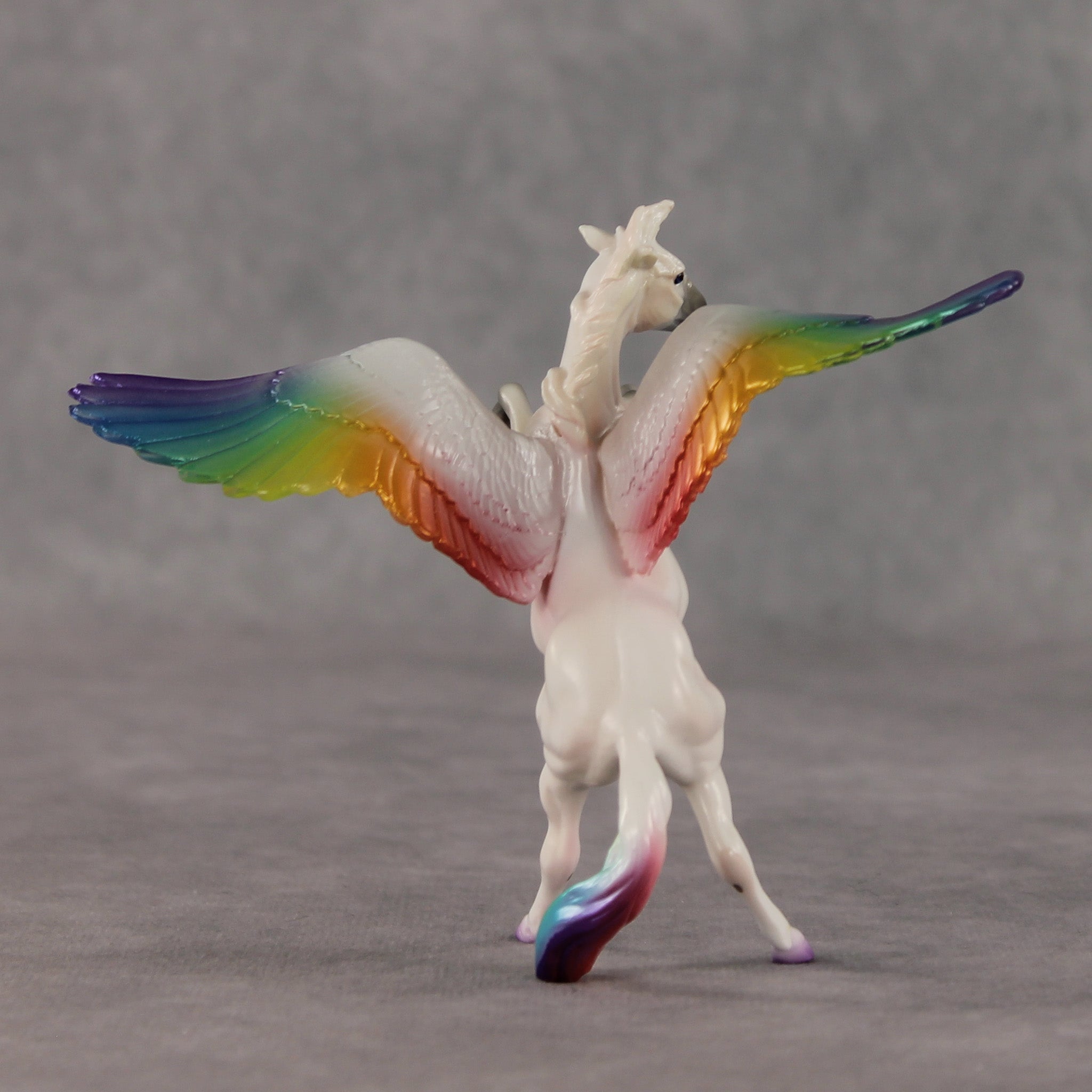 Mini Coloré LE-5 EFCM Chip Mustang by Carissa Mathews Ro326