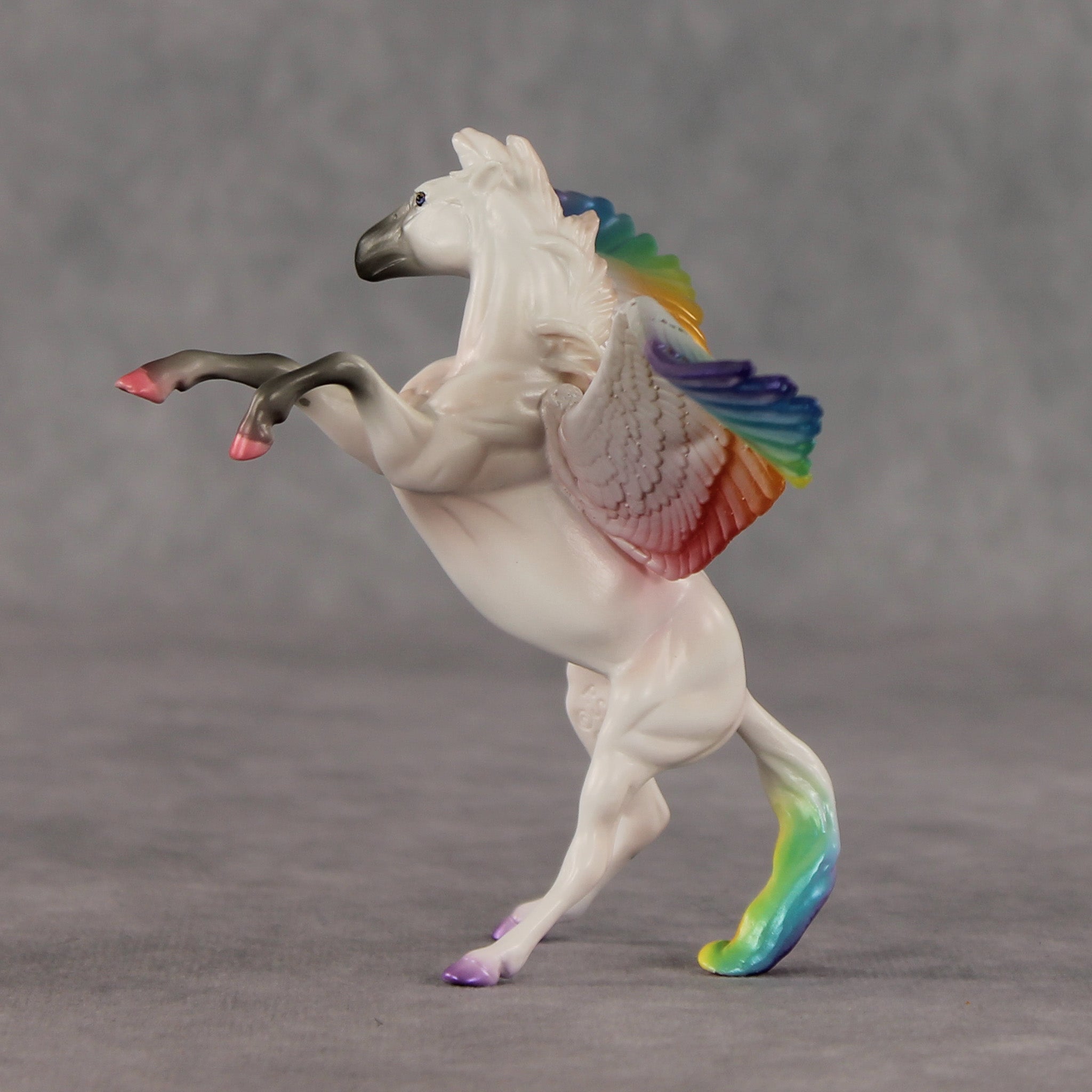 Mini Coloré LE-5 EFCM Chip Mustang by Carissa Mathews Ro326
