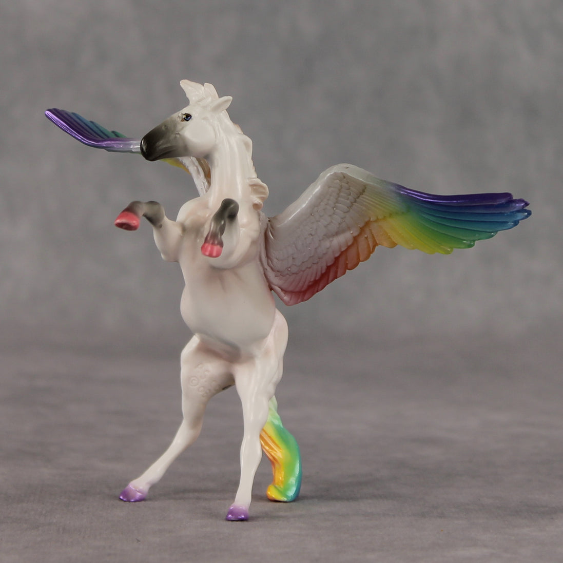 Mini Coloré LE-5 EFCM Chip Mustang by Carissa Mathews Ro326