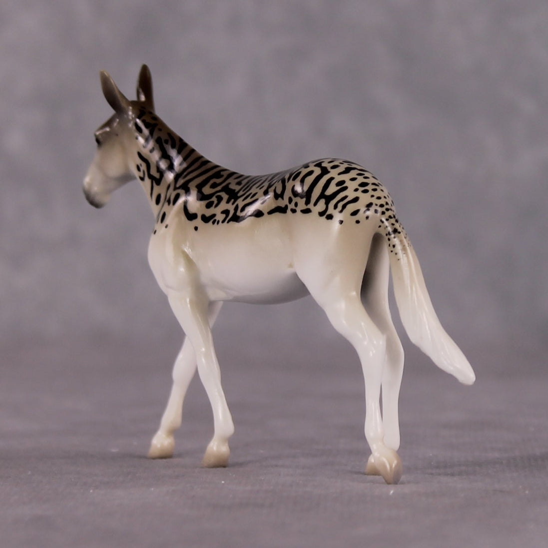 "Surubim" OOAK Glossy Surubim Fish Inspired Mule Chip by Jess Hamill