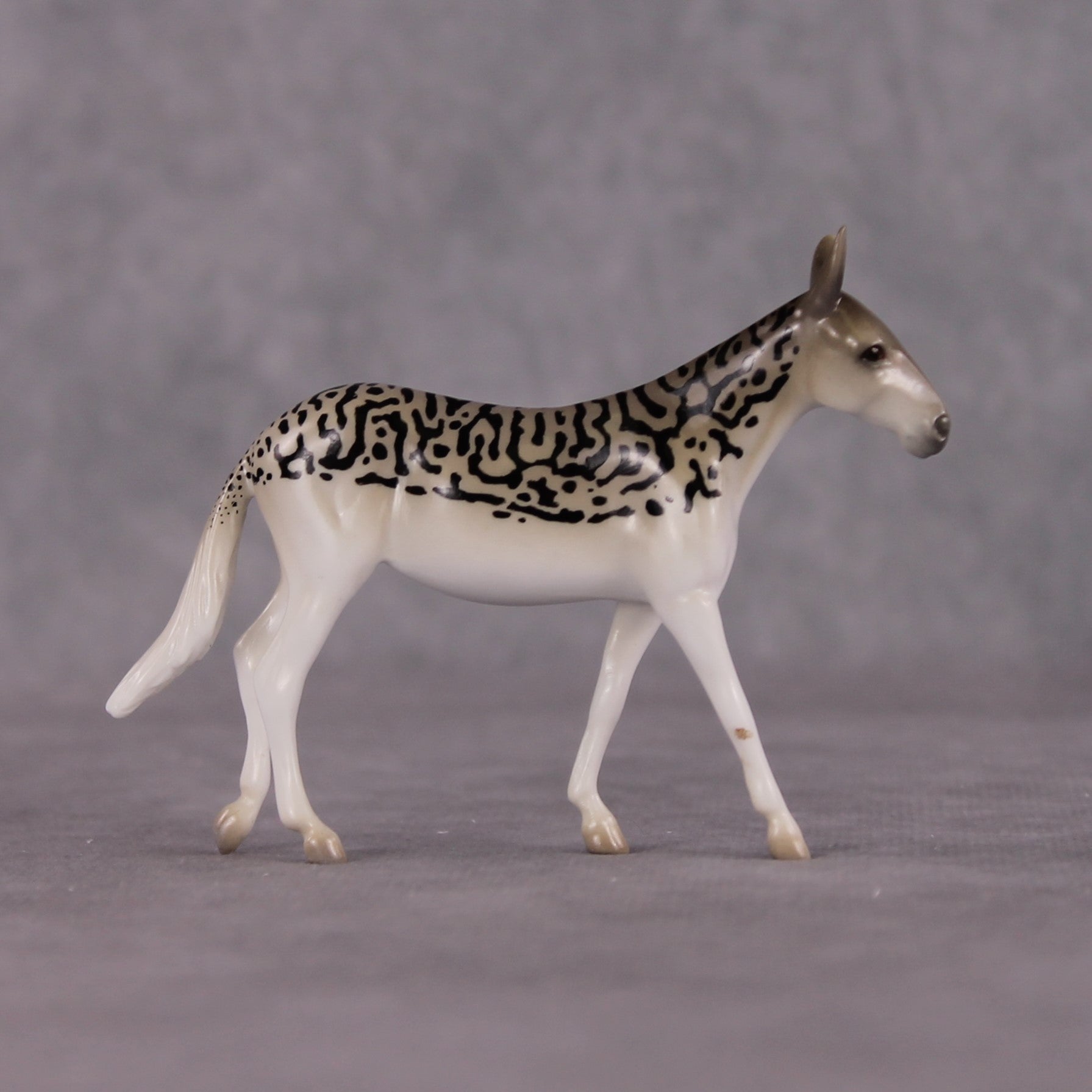 "Surubim" OOAK Glossy Surubim Fish Inspired Mule Chip by Jess Hamill