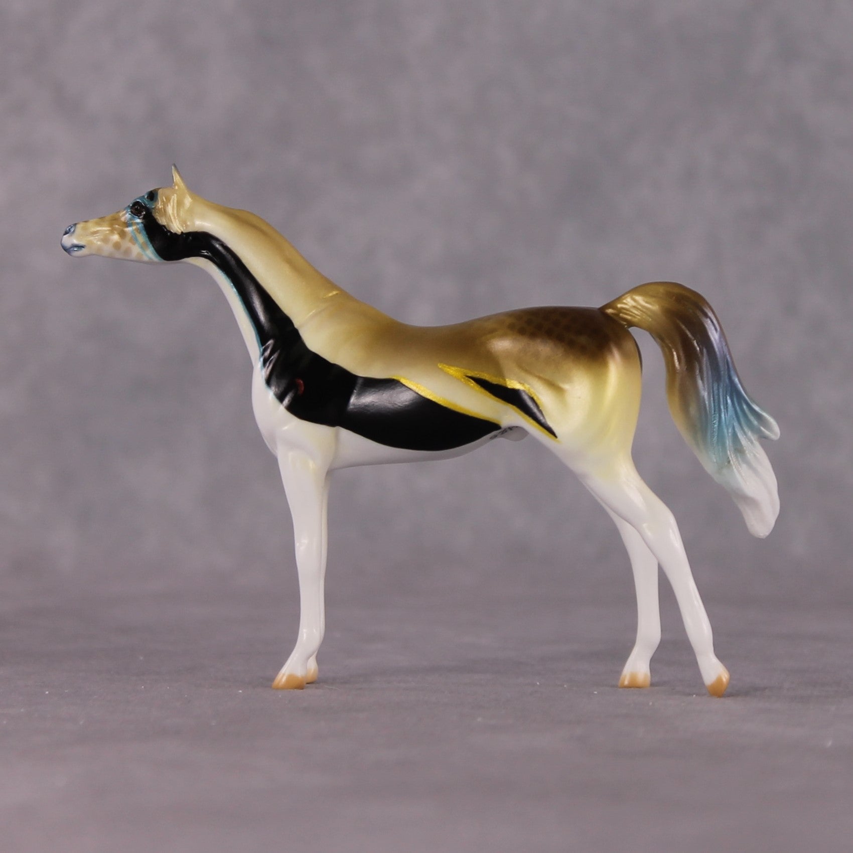 "Vowel" OOAK Glossy Humuhumunukunukuapua`a Inspired Arabian Chip by Jess Hamill