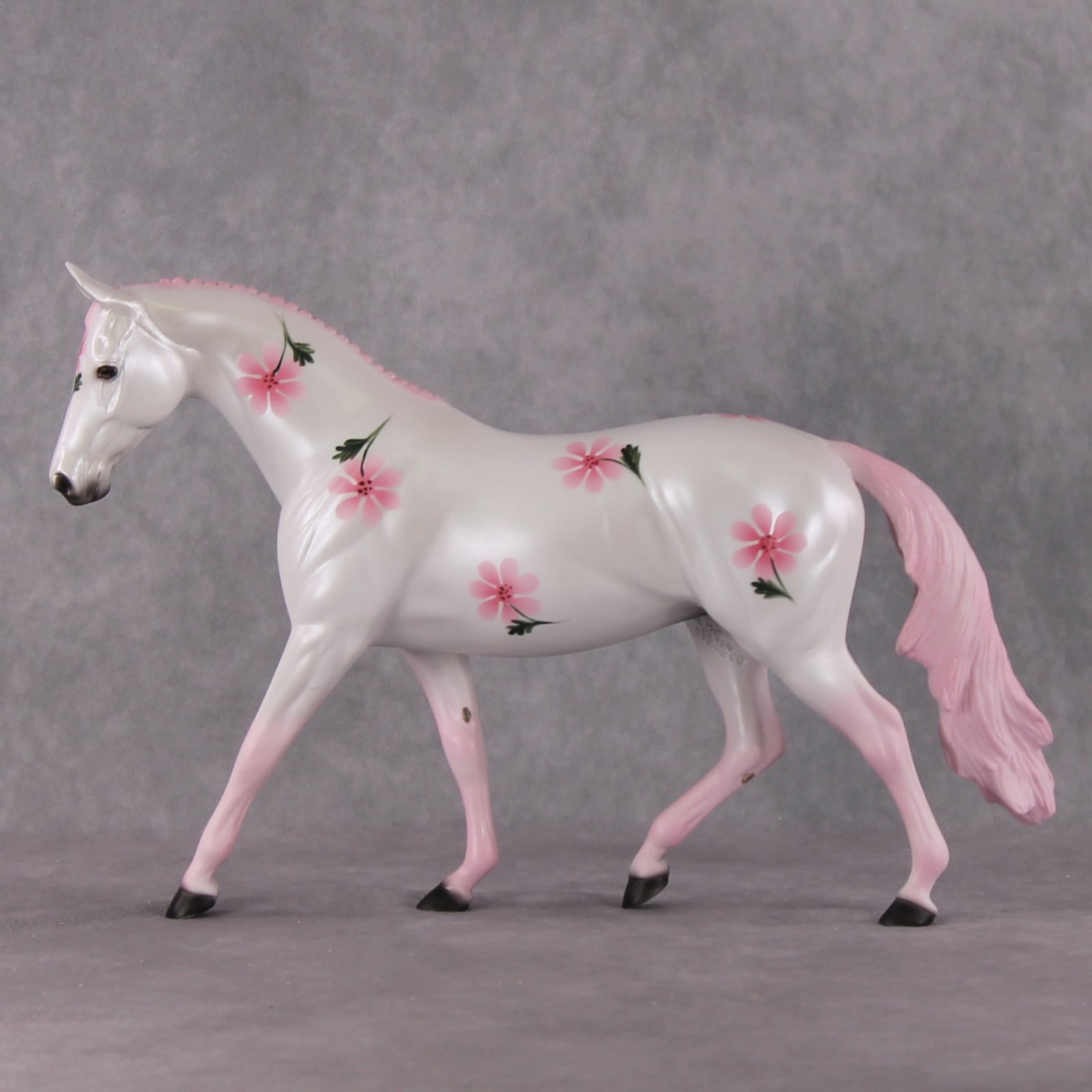 Bellis LE-6 Pony Chip by Dawn Quick FS25