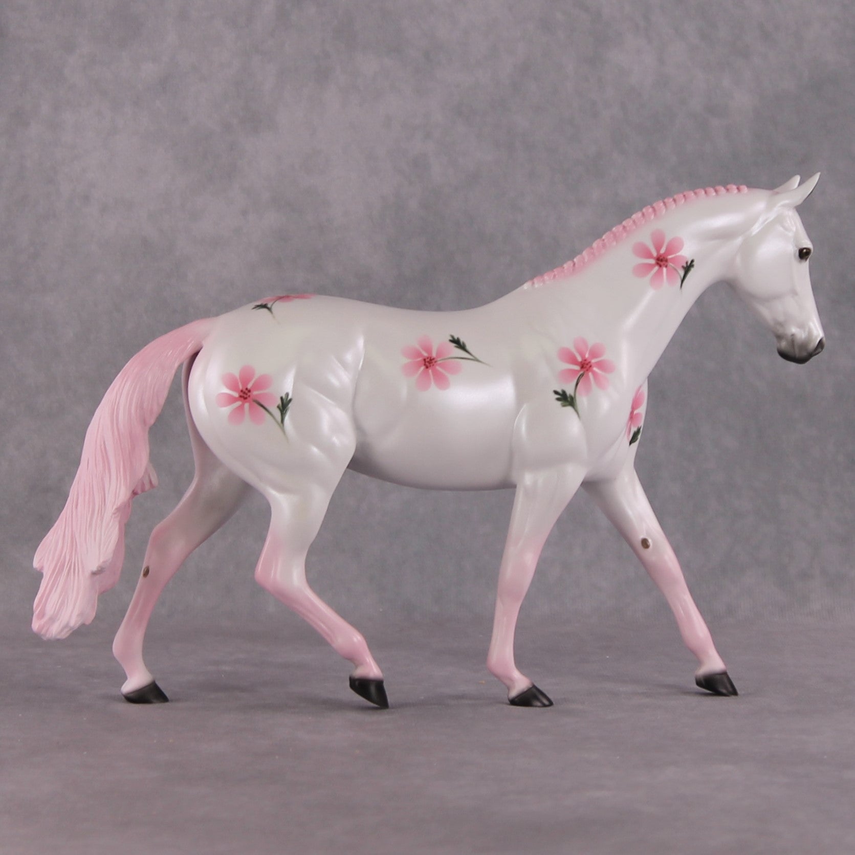 Bellis LE-6 Pony Chip by Dawn Quick FS25