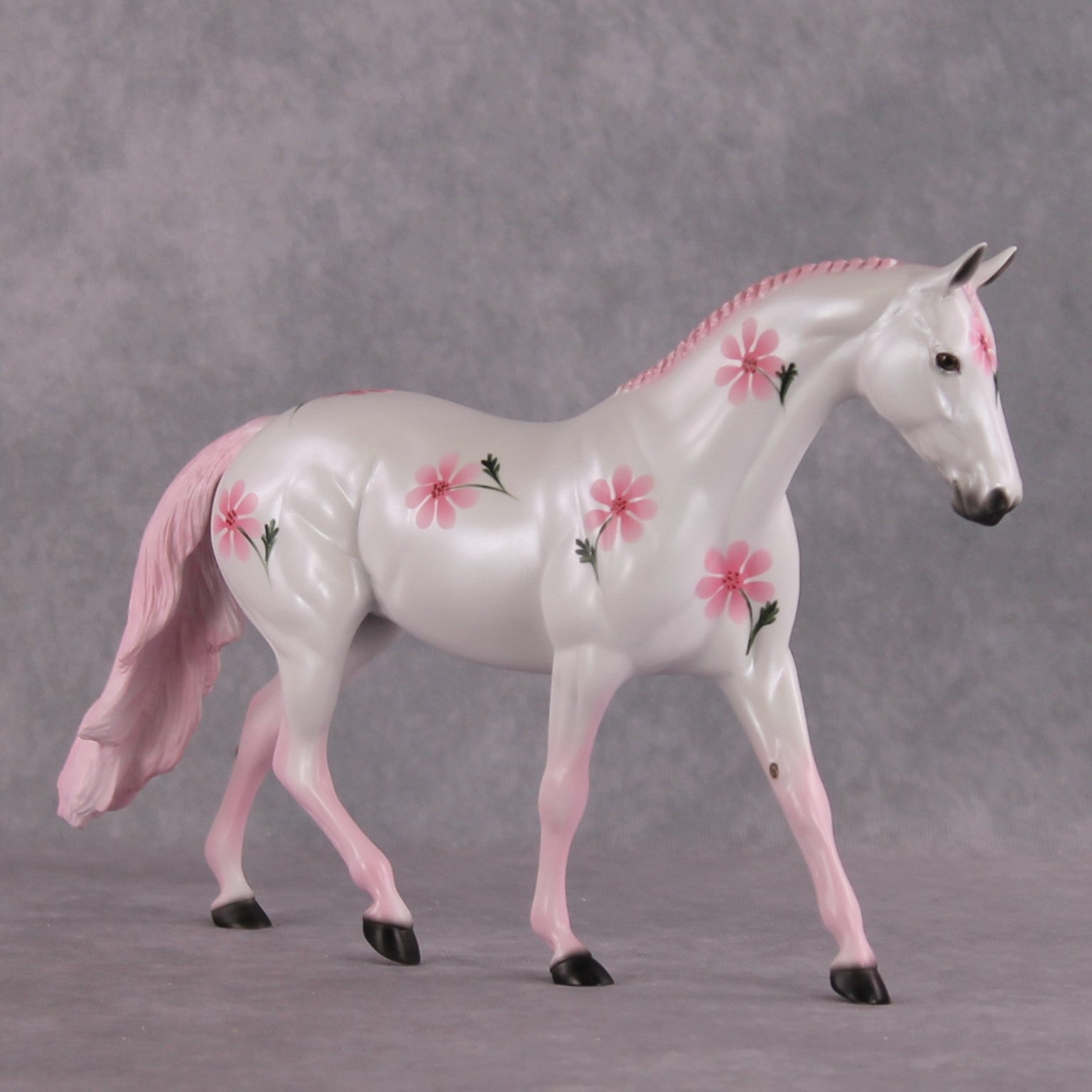 Bellis LE-6 Pony Chip by Dawn Quick FS25