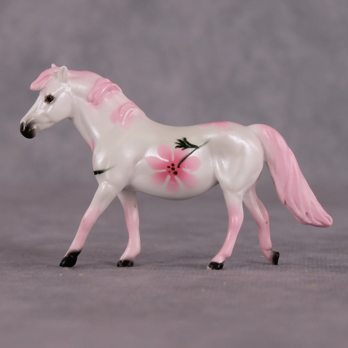 Bellis LE-6 Pony Chip by Dawn Quick FS25