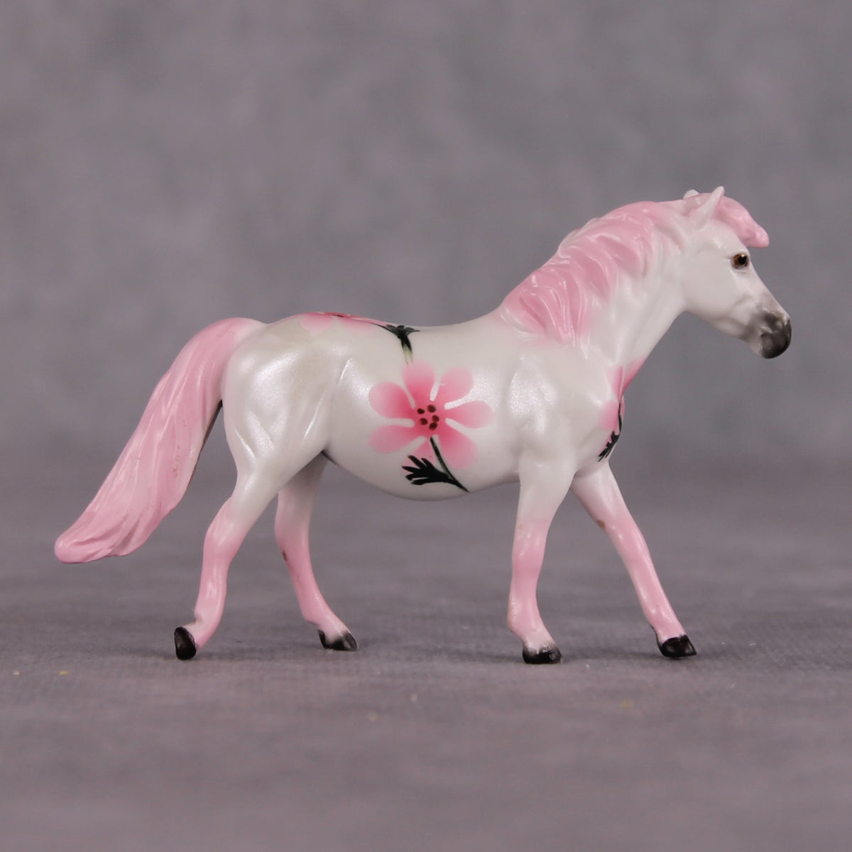 Bellis LE-6 Pony Chip by Dawn Quick FS25