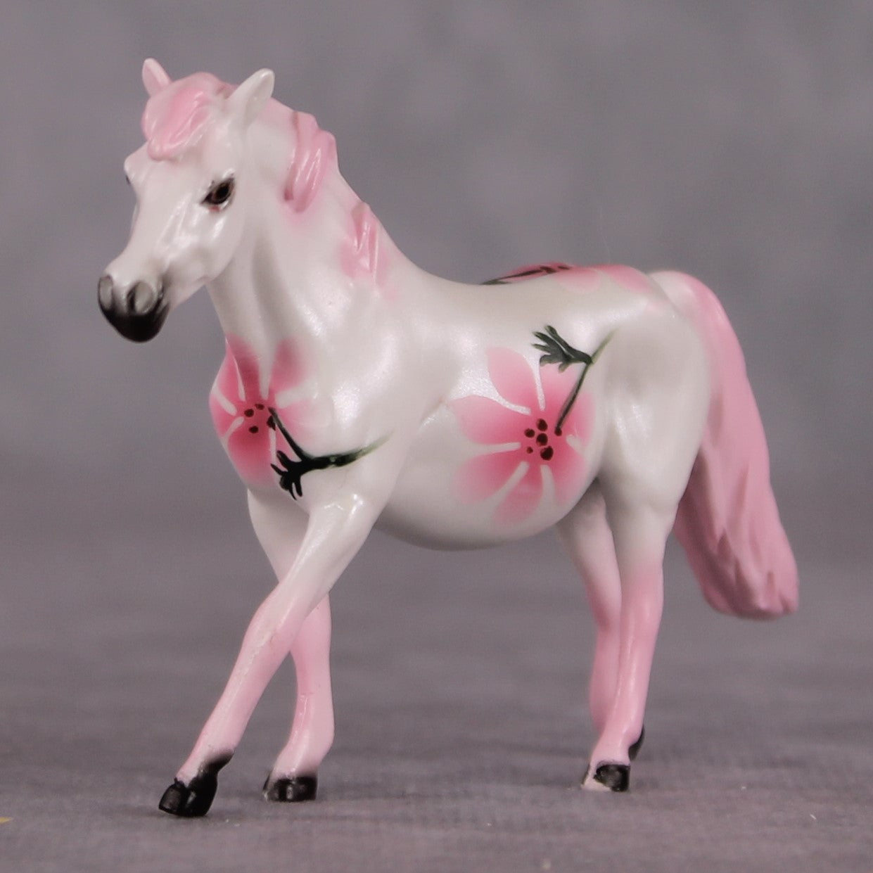 Bellis LE-6 Pony Chip by Dawn Quick FS25