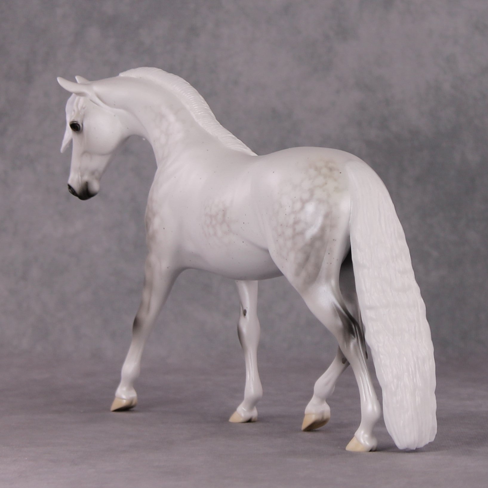 Snowdrift OOAK Heavily Detailed Dapple Pearl Grey By Ellen Robbins MHP Auction