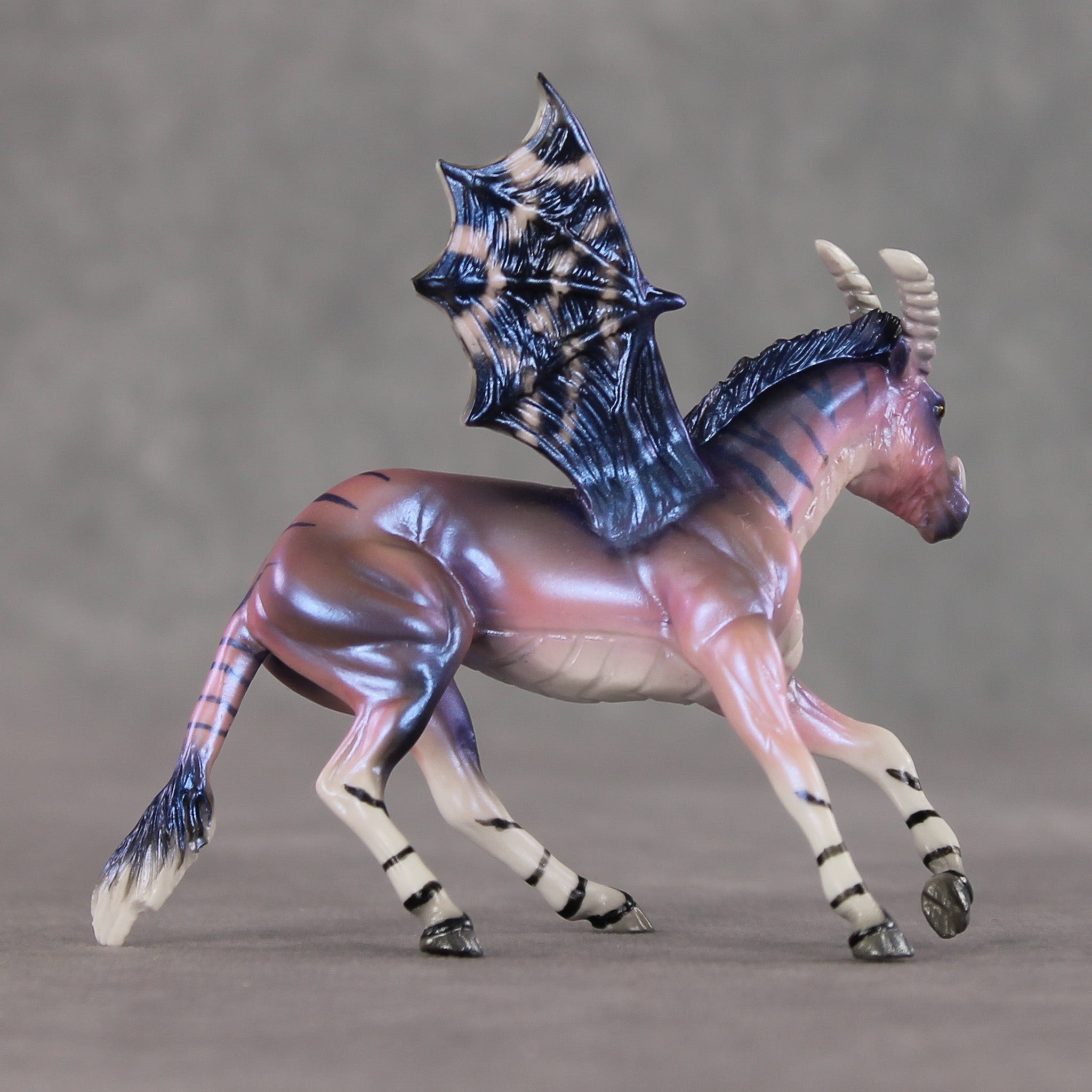 Mini Devyn LE-5 EFCM Chip Dragon by Carissa Mathews Ro326