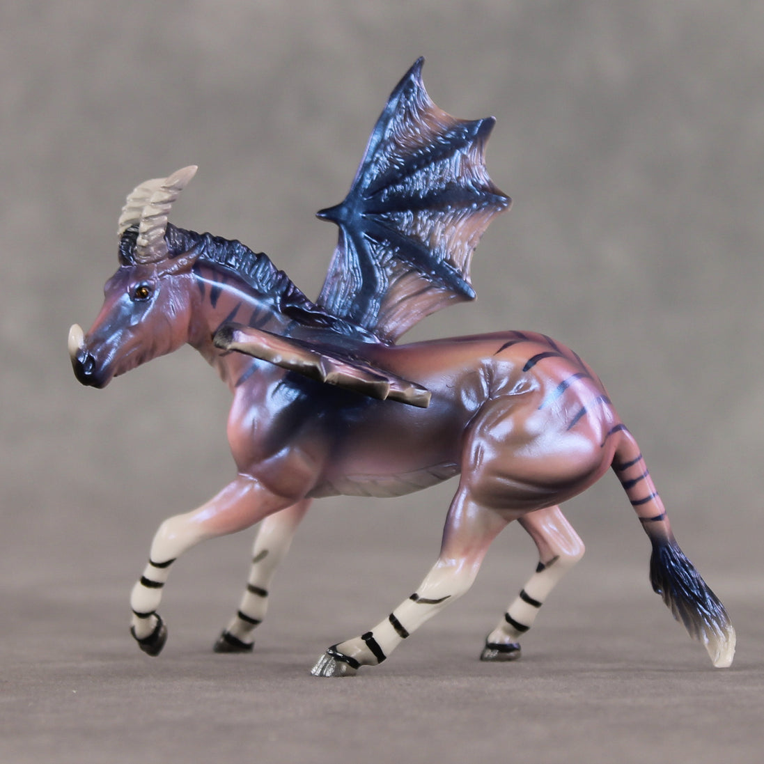 Mini Devyn LE-5 EFCM Chip Dragon by Carissa Mathews Ro326