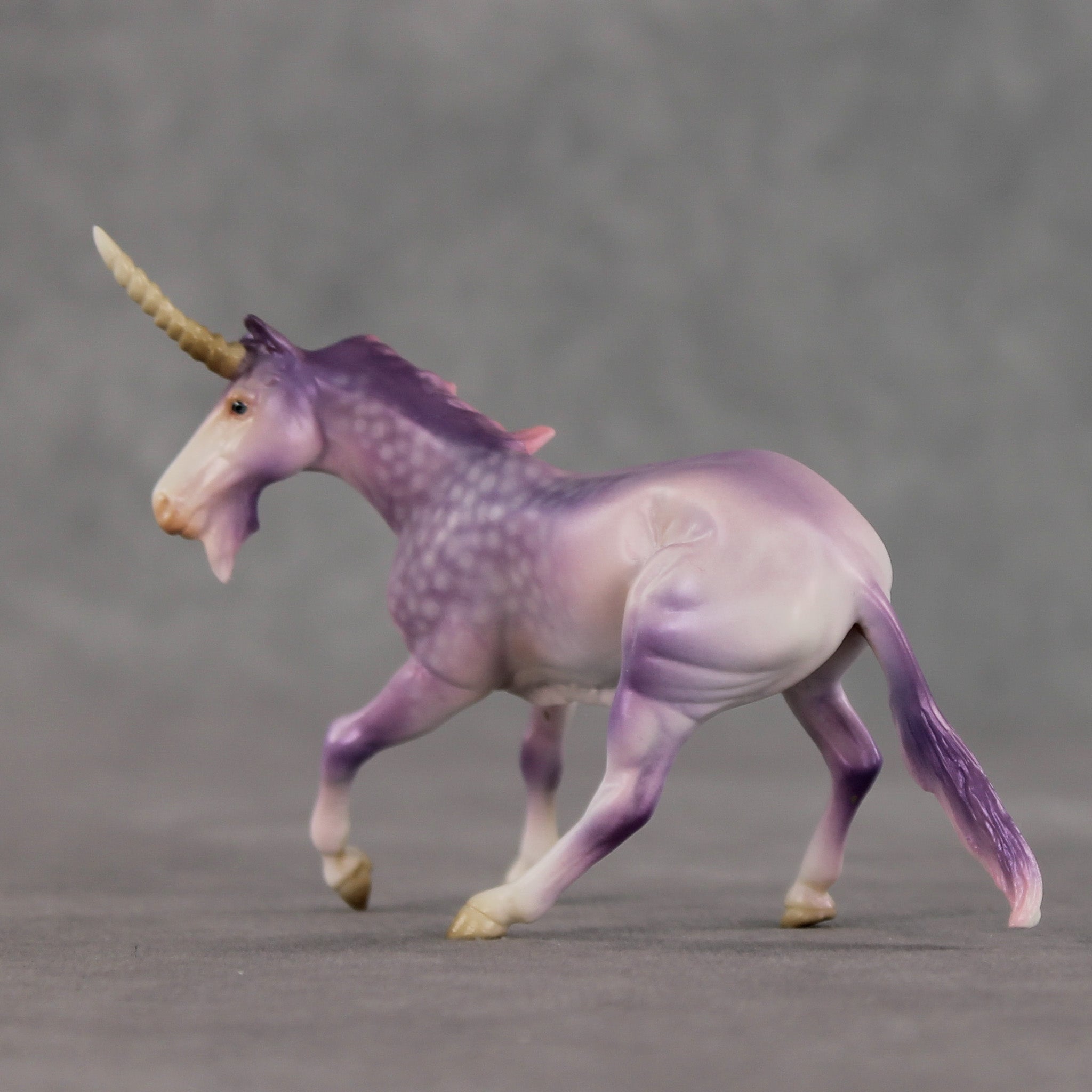 Mini Elfwyn LE-5 EFCM Chip Unicorn by Jess Hamill & Carissa Mathews Ro326