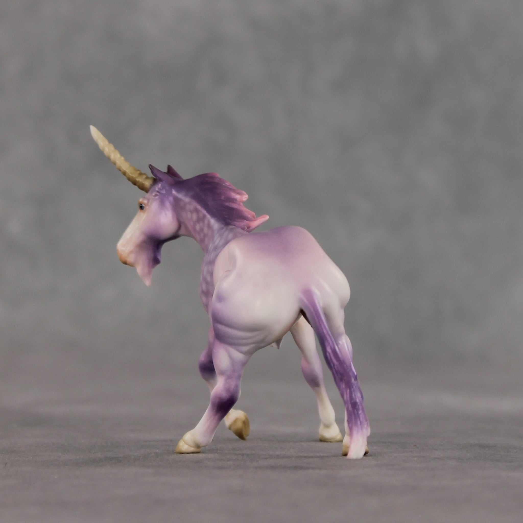 Mini Elfwyn LE-5 EFCM Chip Unicorn by Jess Hamill & Carissa Mathews Ro326