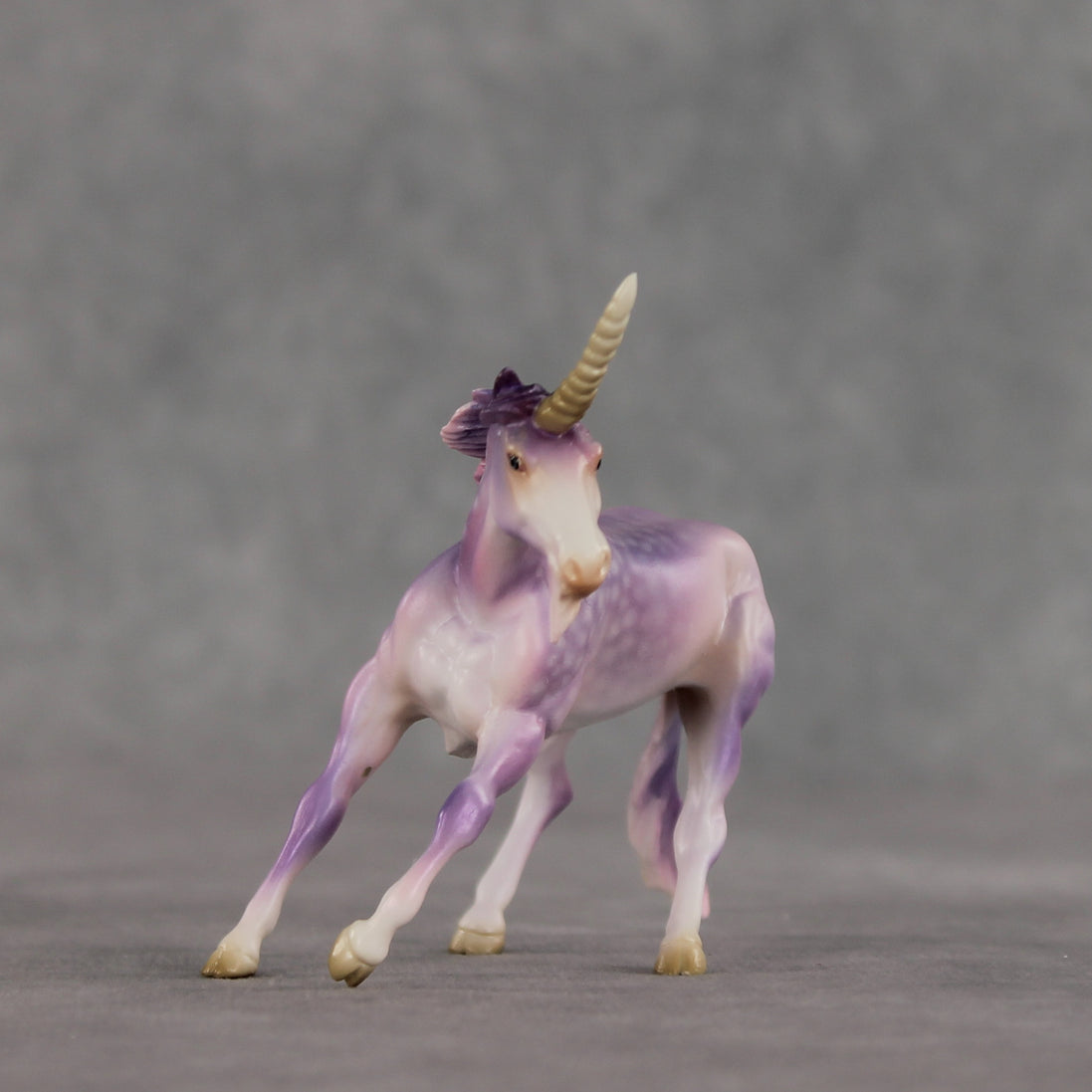 Mini Elfwyn LE-5 EFCM Chip Unicorn by Jess Hamill & Carissa Mathews Ro326