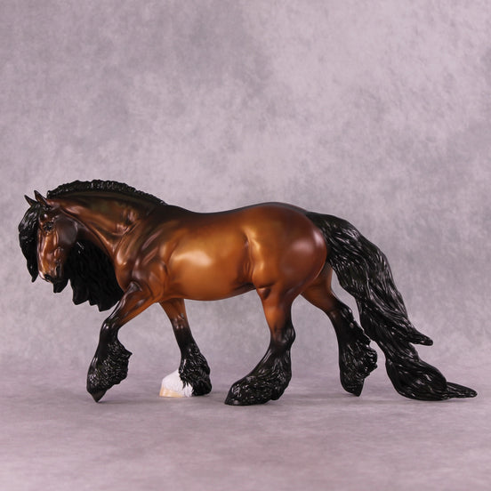 "Mōlehulehu" OOAK Irish Cob By Ellen Robbins EQ25