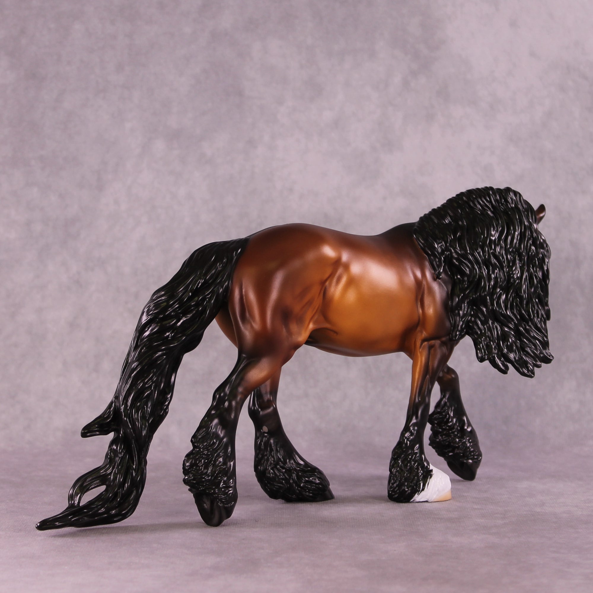 "Mōlehulehu" OOAK Irish Cob By Ellen Robbins EQ25