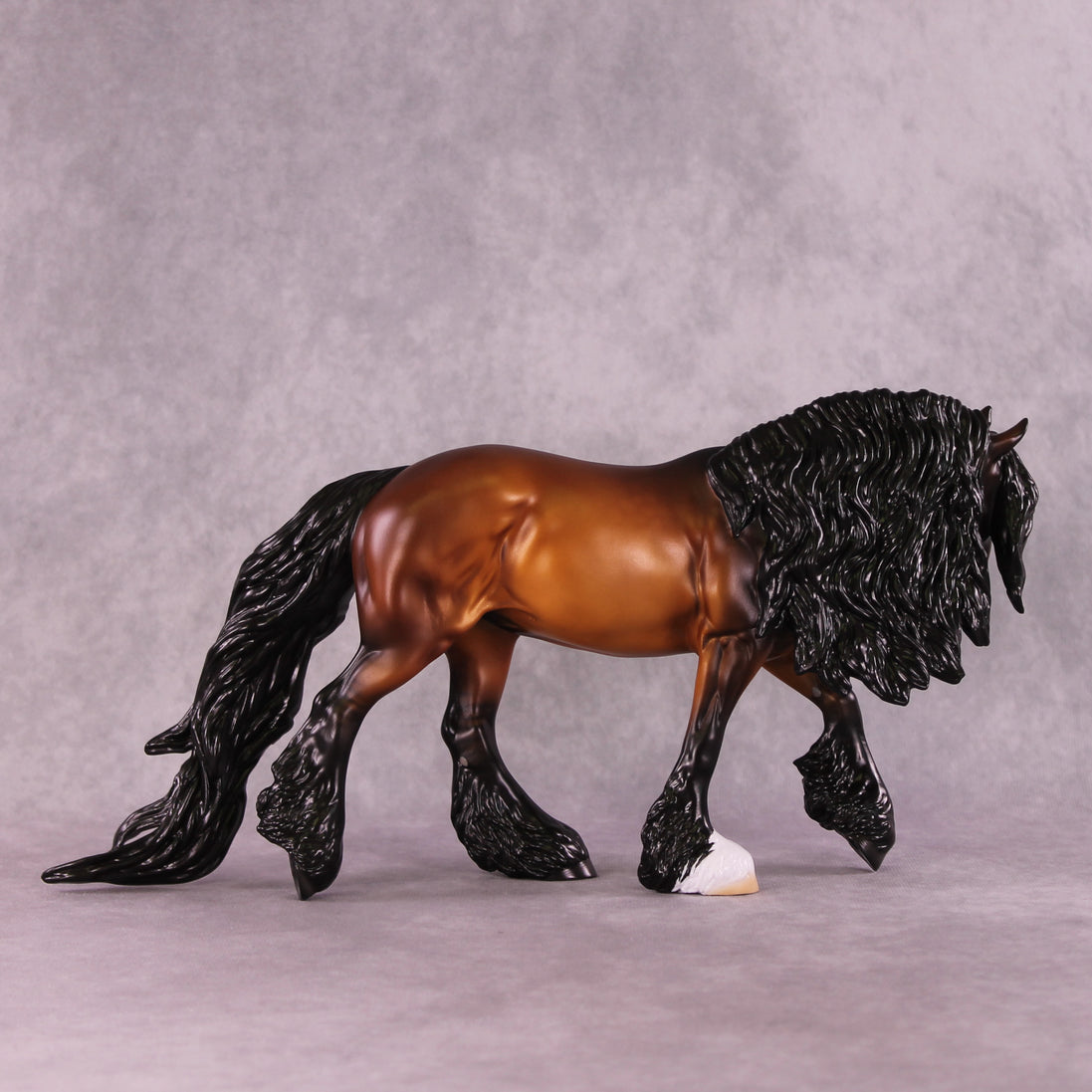 "Mōlehulehu" OOAK Irish Cob By Ellen Robbins EQ25