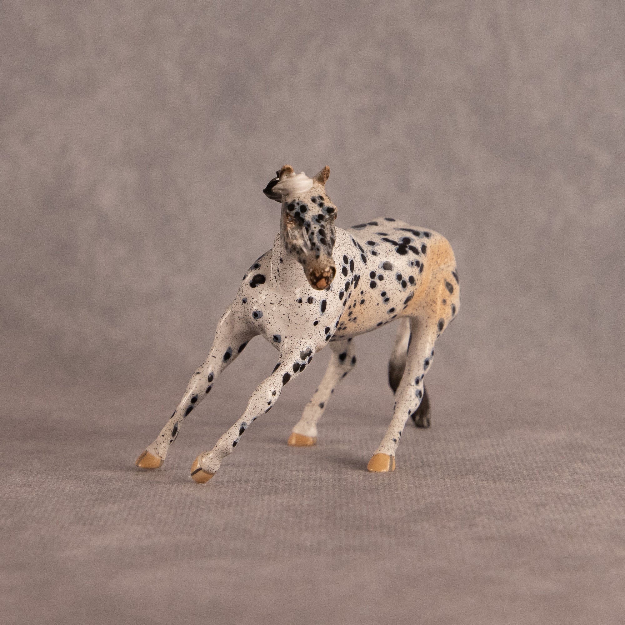 Wild Thing OOAK Chip Cutting Horse by Anna Rieck EQ26