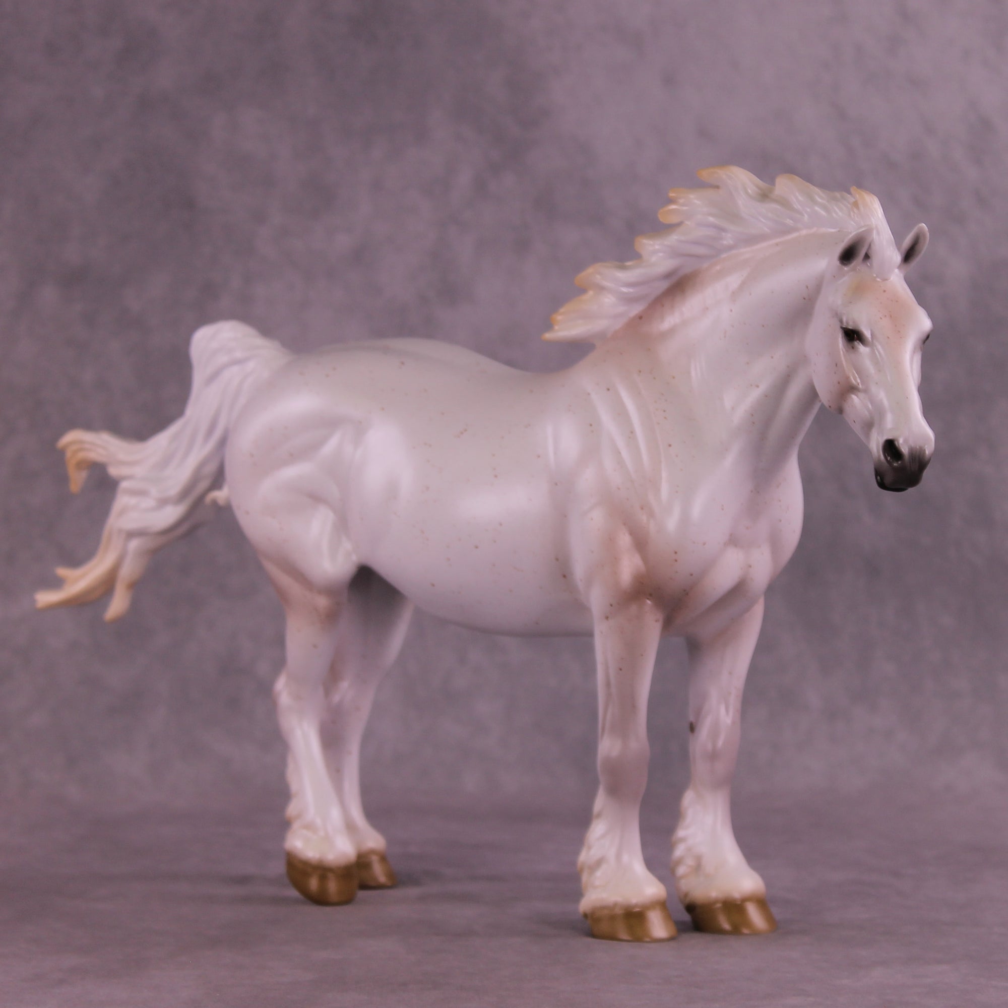 Lady Macbeth LE-15 FCM Bunny by Ellen Robbins CL25