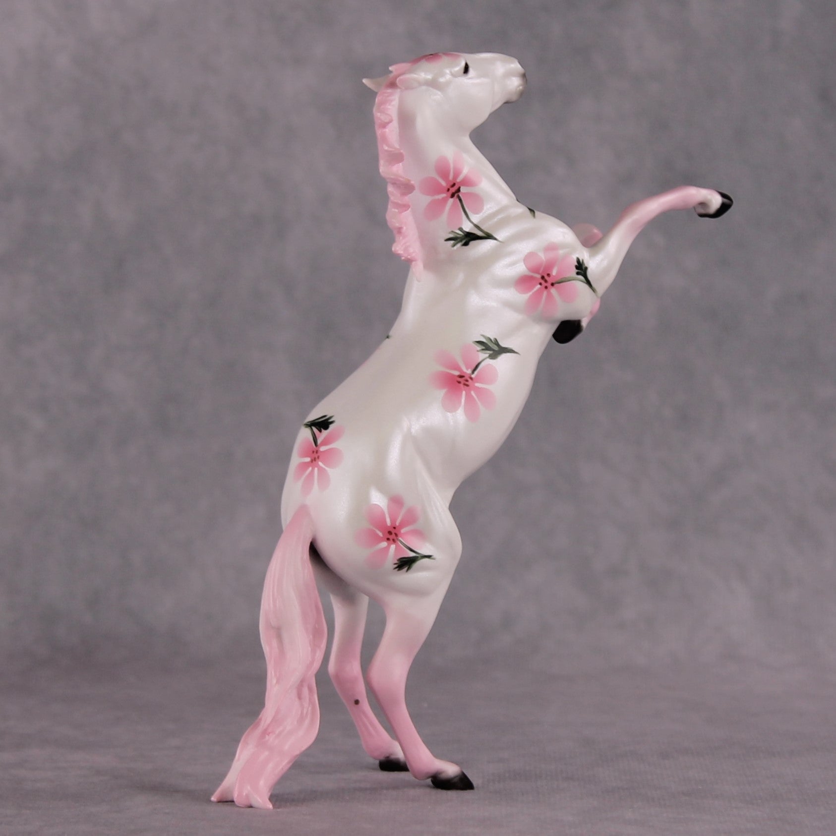 Bellis LE-6 Pony Chip by Dawn Quick FS25