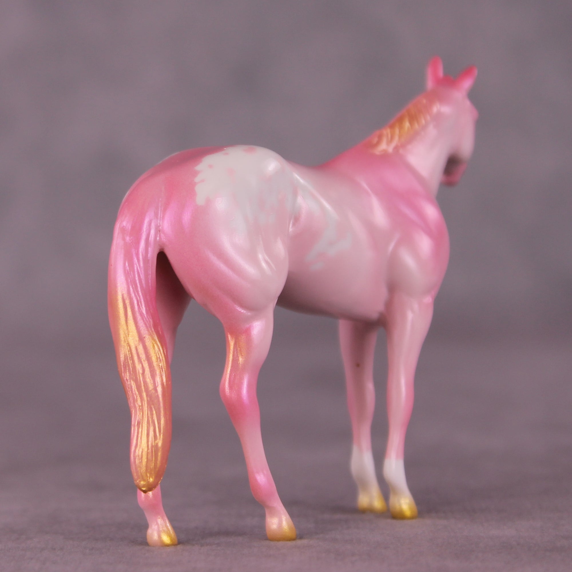 Hurricane Aaron LE-5 Chip Stock Horse by Erin Corbett September $99 Chips