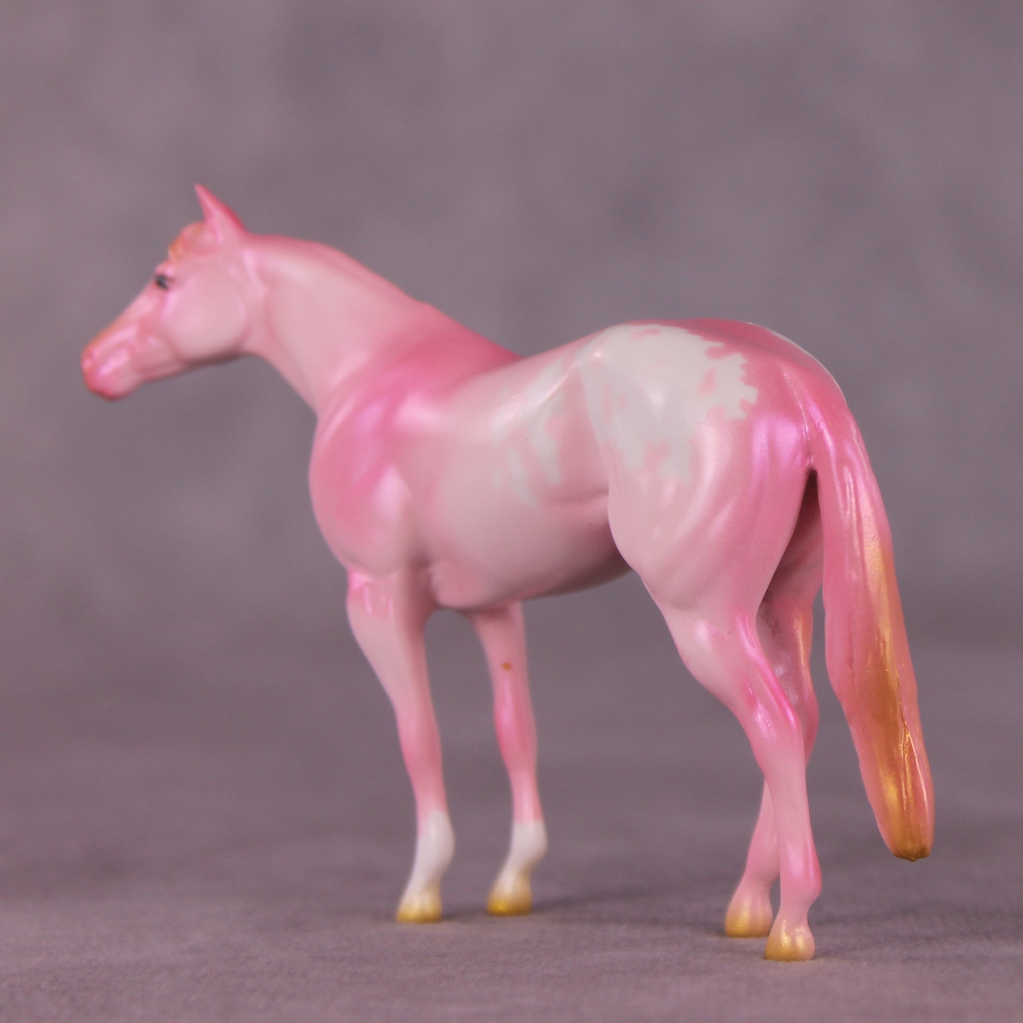 Hurricane Aaron LE-5 Chip Stock Horse by Erin Corbett September $99 Chips