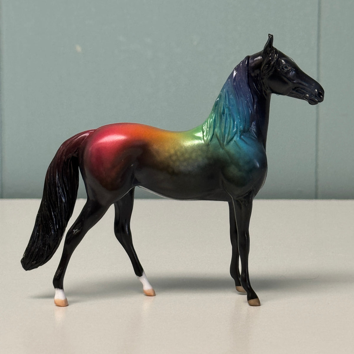 SAMPLE Between Those Ears Run Rainbow to Monochrome Deco Series Various Chips By Jess Hamill EQ24 Based on AotH Entry From Morgan Hoffman