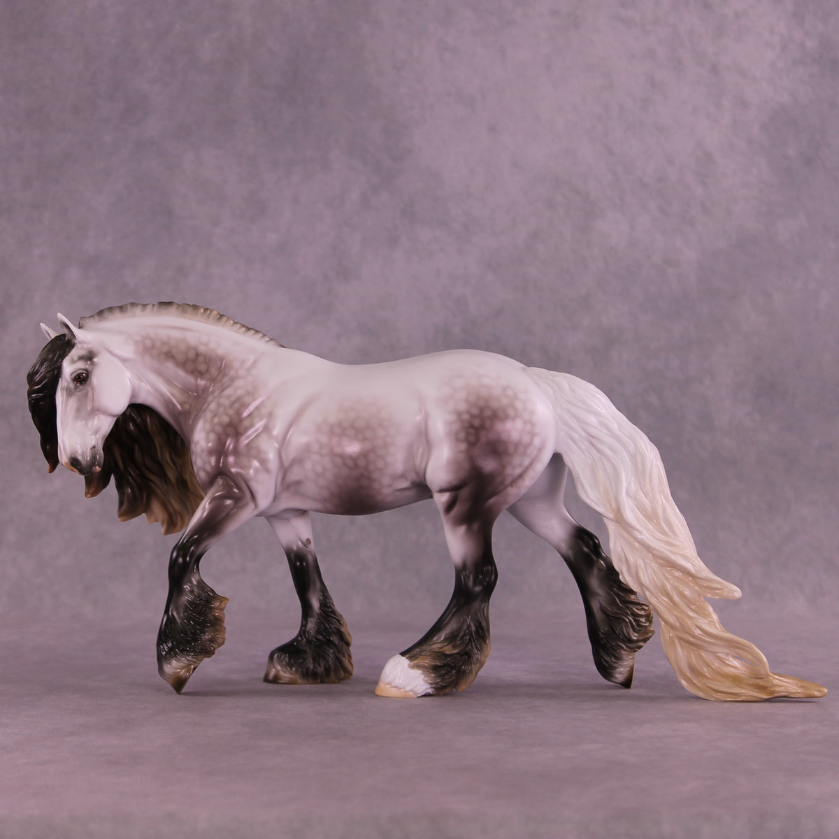 Nicholas LE-15 FCM Irish Cob by Ellen Robbins and Ashley Palmer HS25