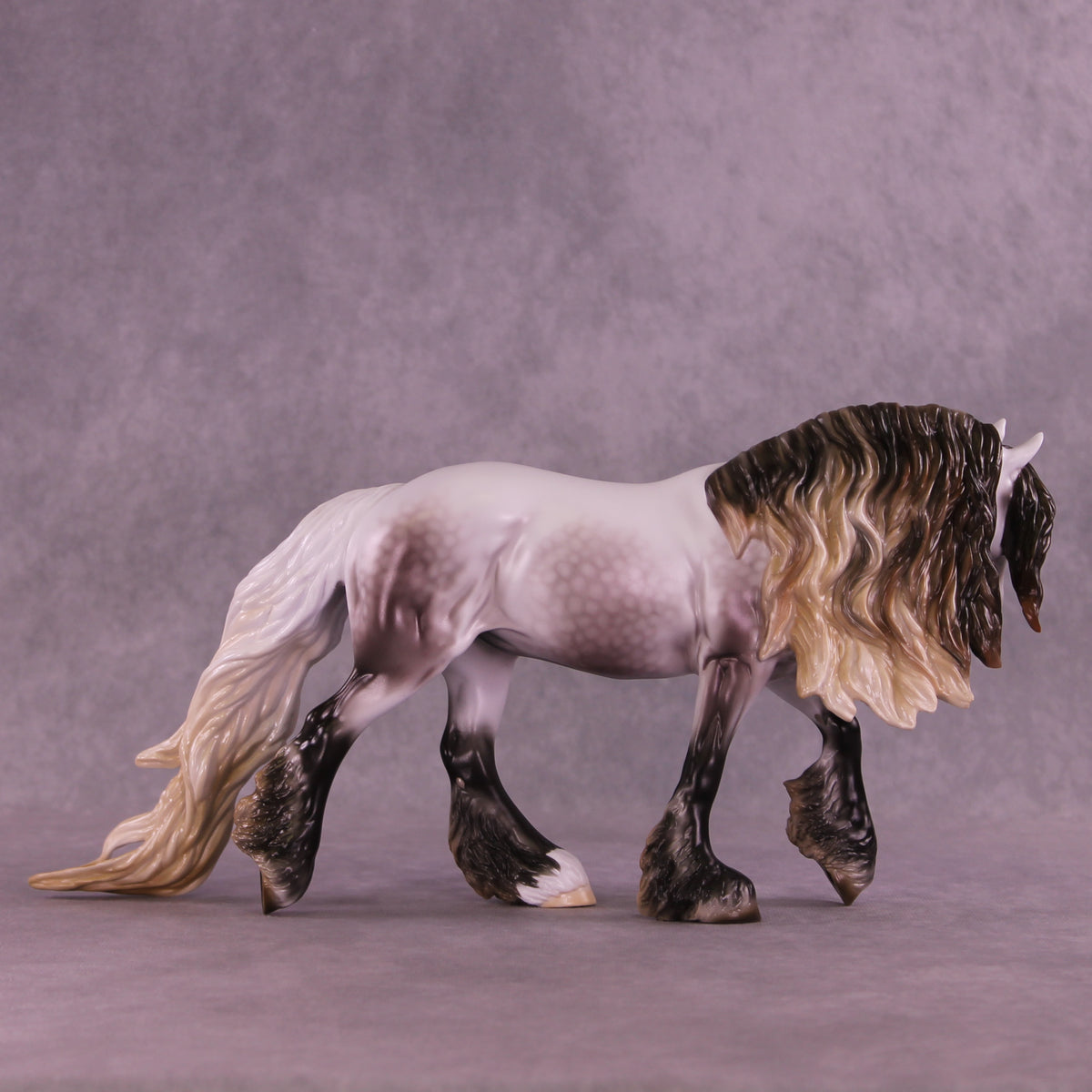 Nicholas LE-15 FCM Irish Cob by Ellen Robbins and Ashley Palmer HS25