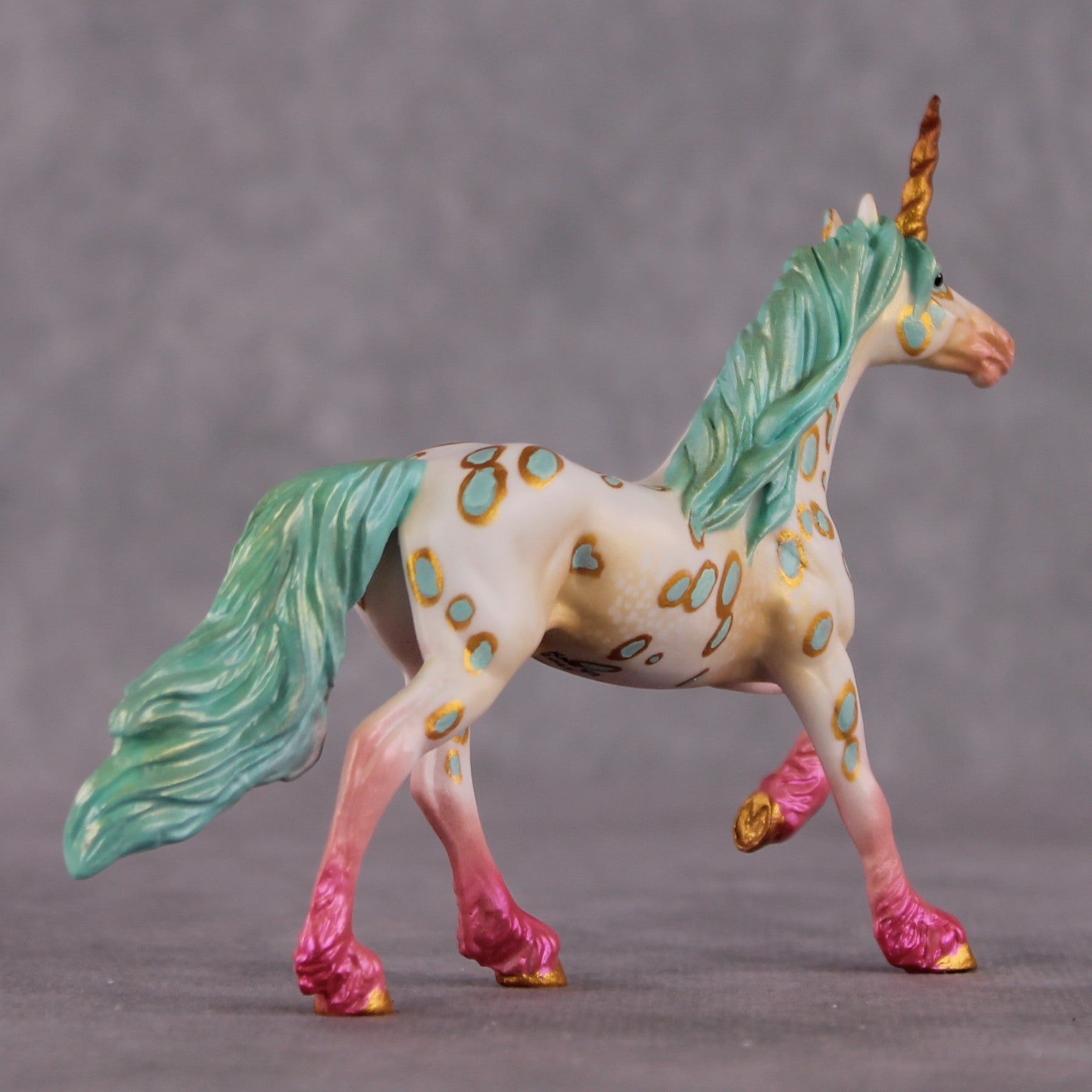 "Galeria" EFCM Friesian Chip By Kristen Cermele