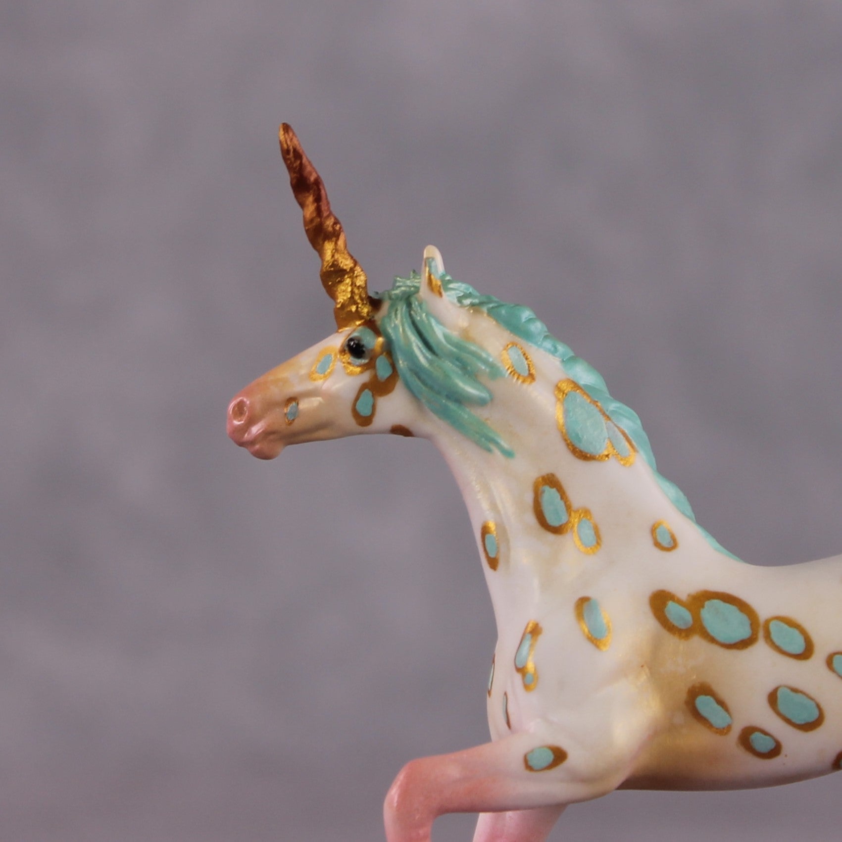 "Galeria" EFCM Friesian Chip By Kristen Cermele