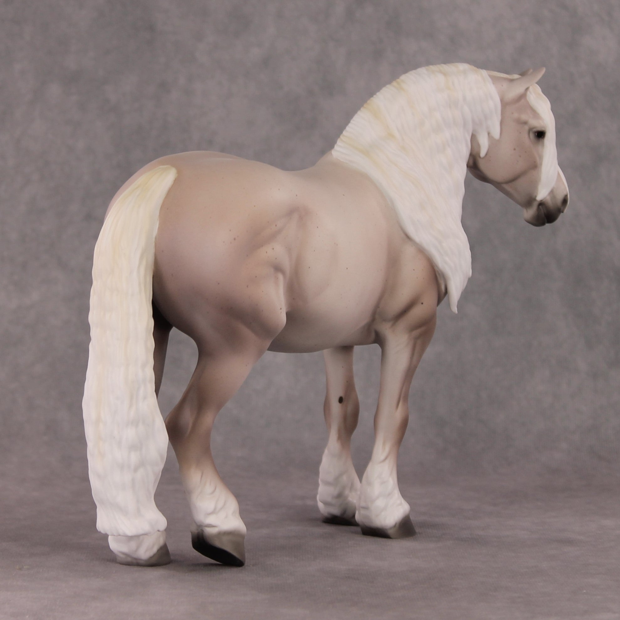 Bisquey OOAK Light Strawberry Roan Custom Heavy Draft By Ellen Robbins HS24