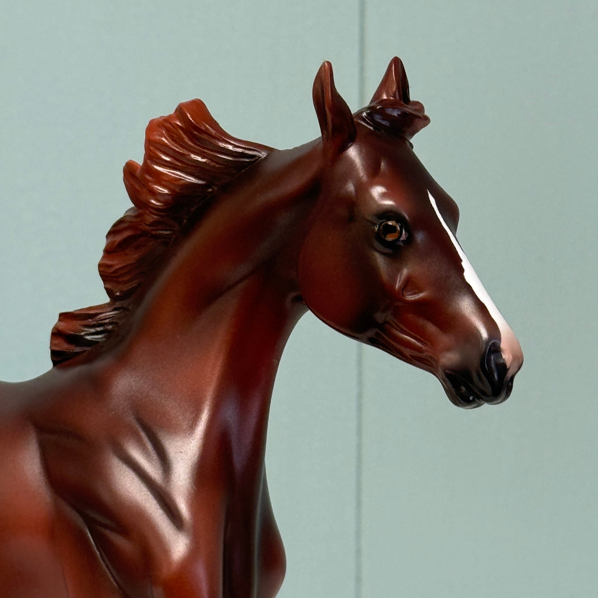 SAMPLE Biggie Chestnut Custom Yearling By Ashley Palmer ss1024