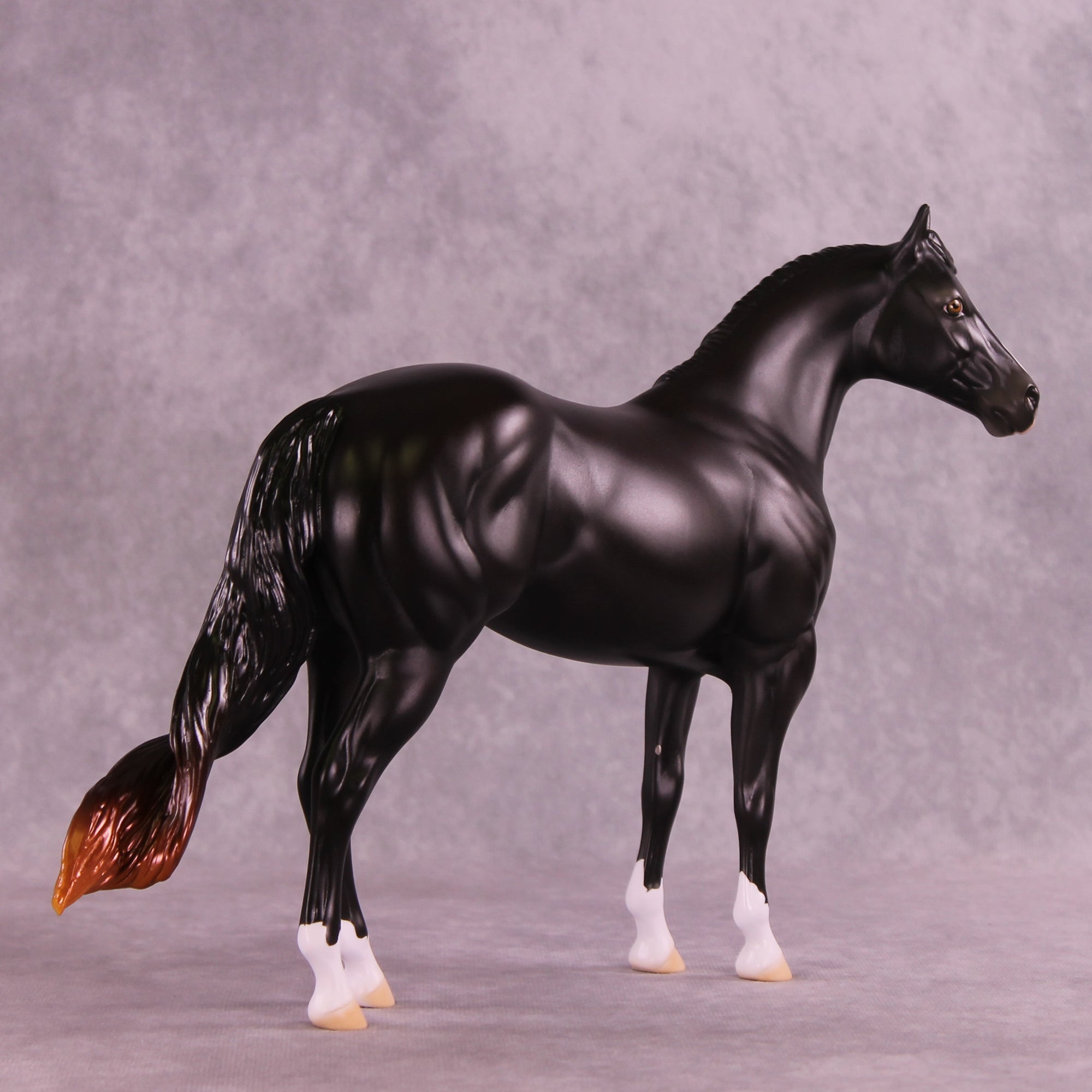 Leontes LE-15 FCM Ideal Stock Horse by Ellen Robbins CL25