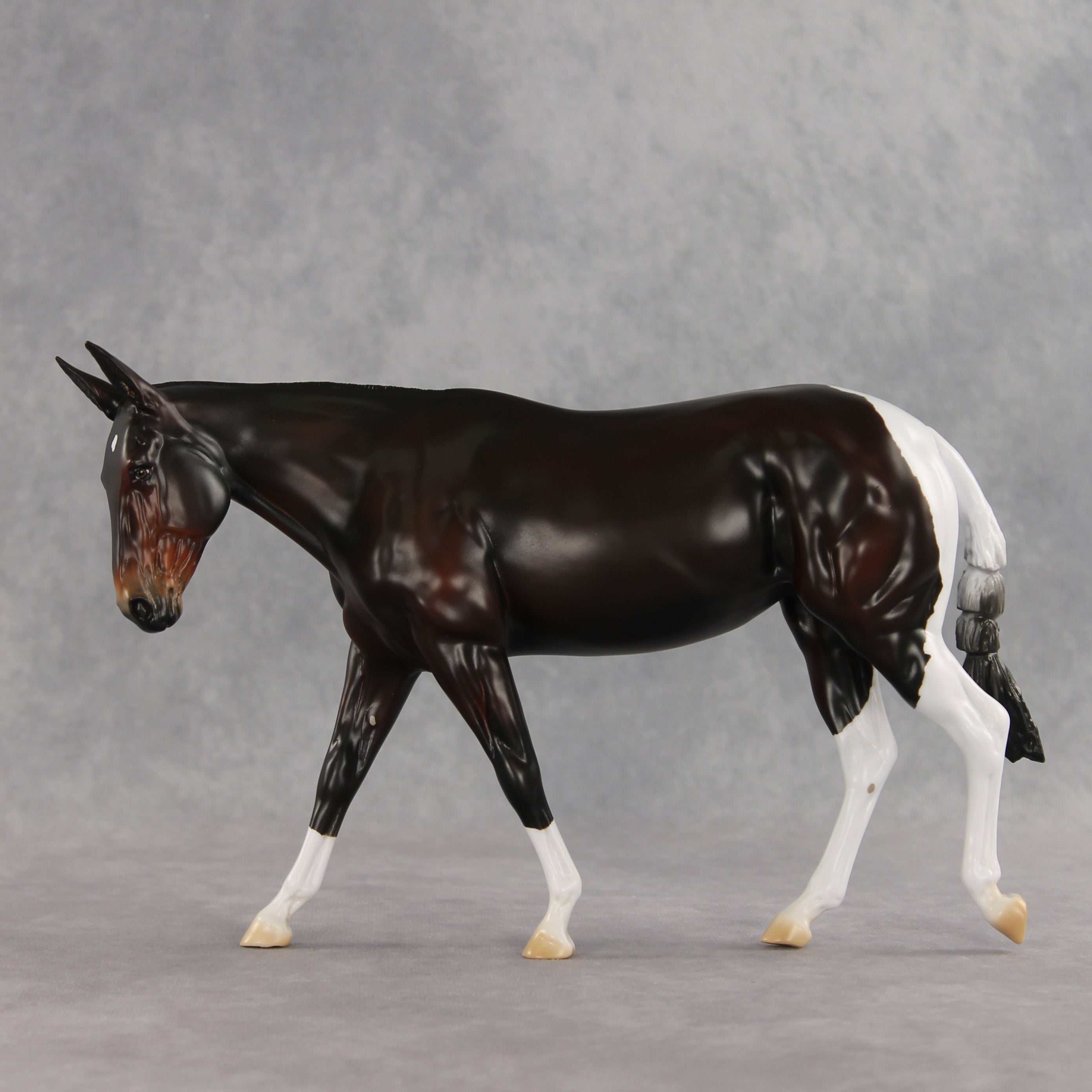 Gallivant LE-15 FCM Large Mule by Anna Rieck and Carissa Mathews PFP26