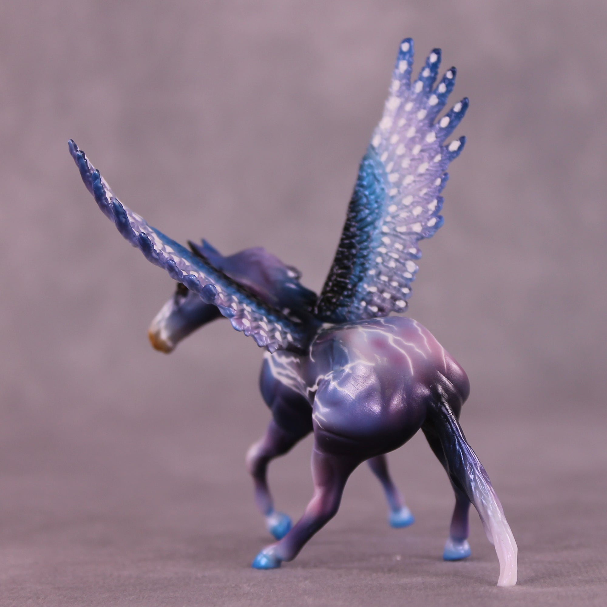 Thunder OOAK Chip Cutting Horse by Kike (Enrique) Duarte Auction LHS25 09/09/2025