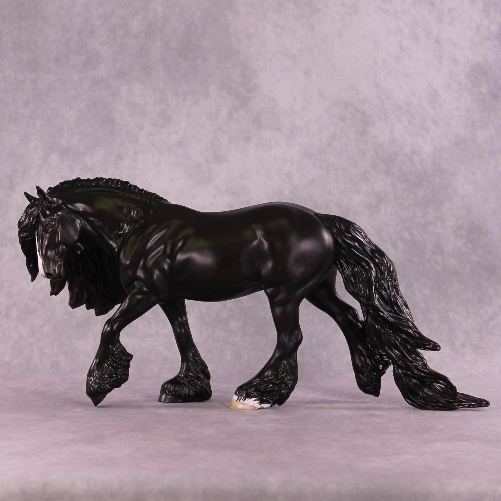 "Po'ele" OOAK Irish Cob by Ellen Robbins EQ25