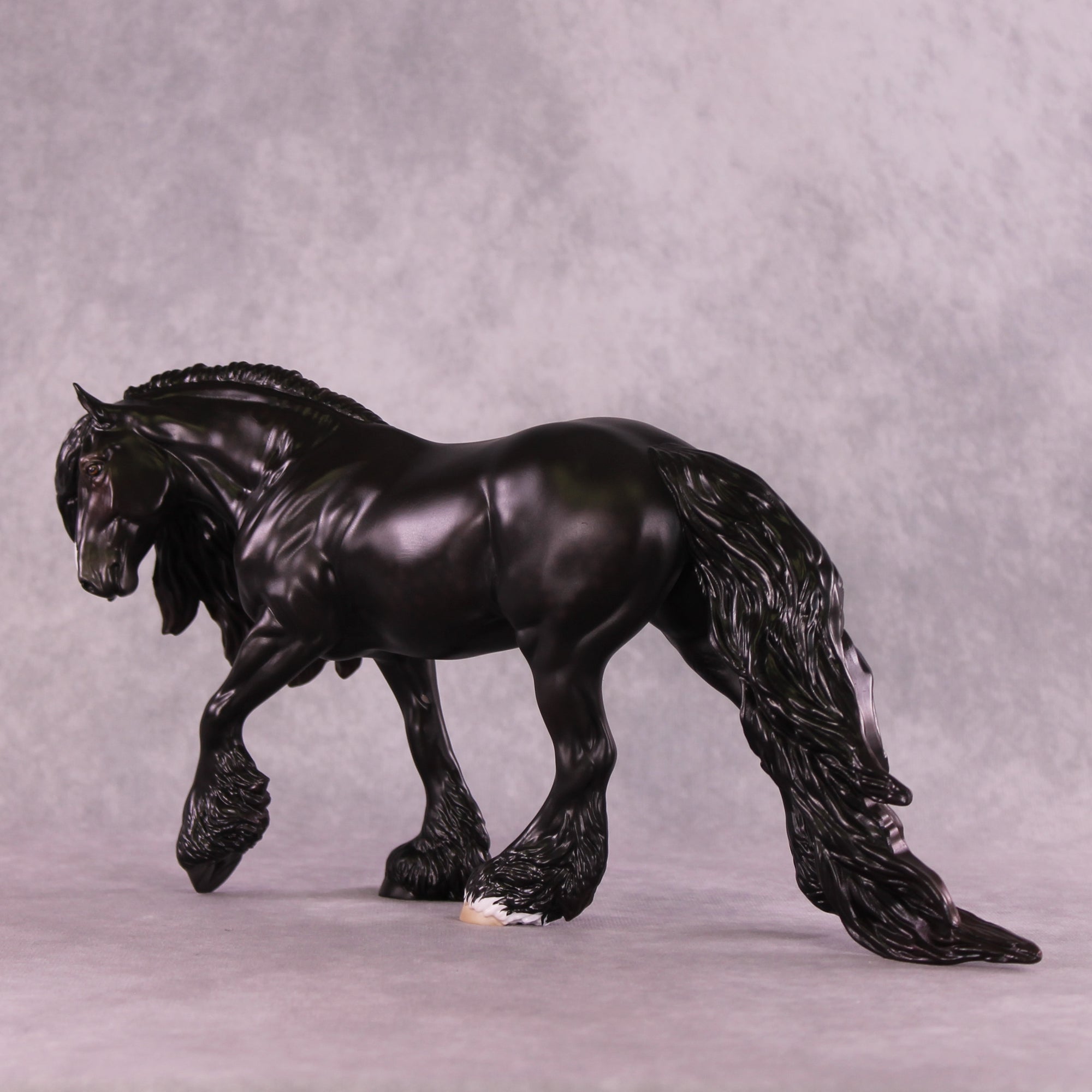 "Po'ele" OOAK Irish Cob by Ellen Robbins EQ25