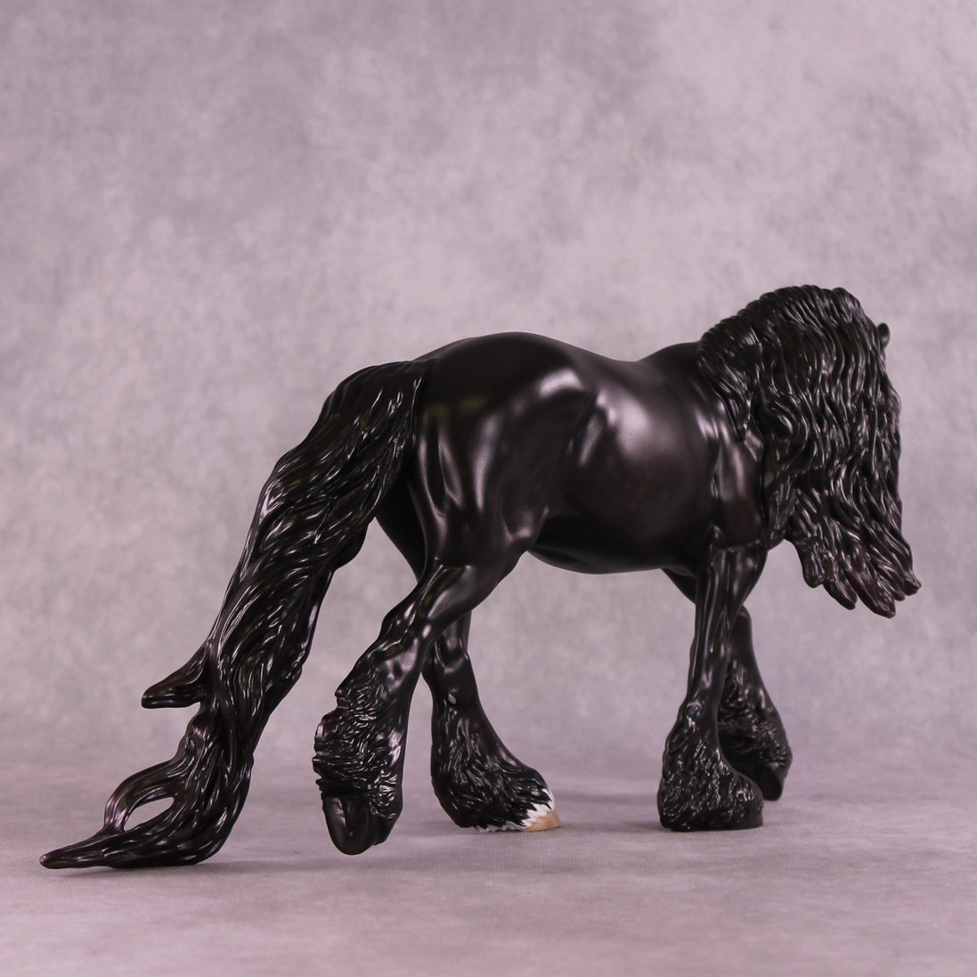 "Po'ele" OOAK Irish Cob by Ellen Robbins EQ25
