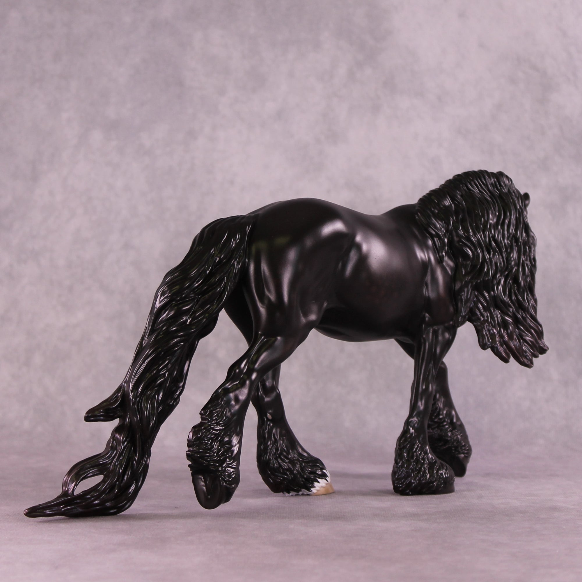 "Po'ele" OOAK Irish Cob by Ellen Robbins EQ25