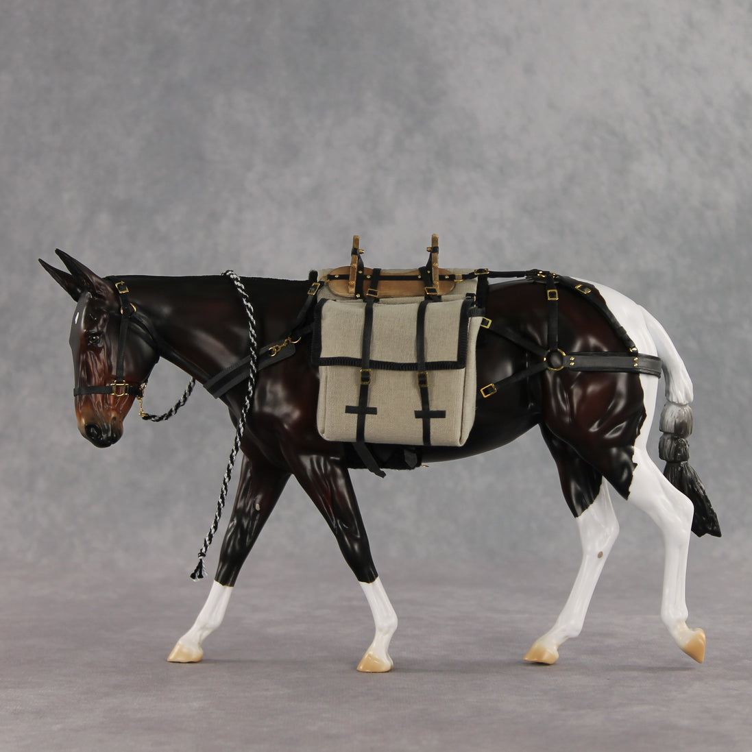 Gallivant LE-15 FCM Large Mule by Anna Rieck and Carissa Mathews PFP26