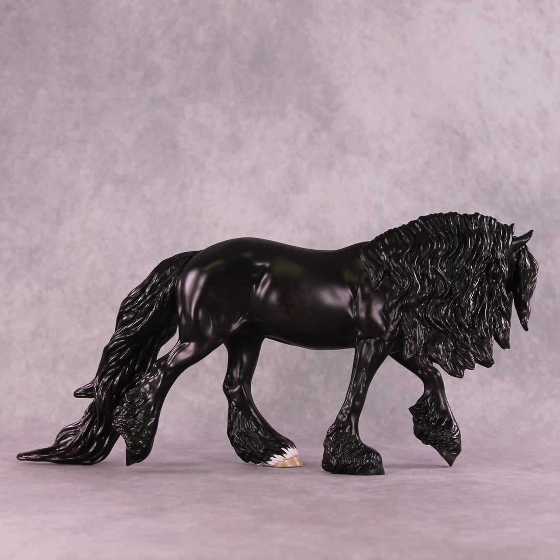 "Po'ele" OOAK Irish Cob by Ellen Robbins EQ25