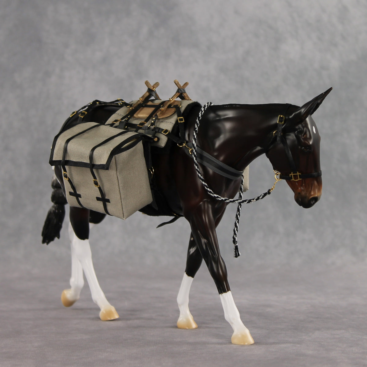 Gallivant LE-15 FCM Large Mule by Anna Rieck and Carissa Mathews PFP26