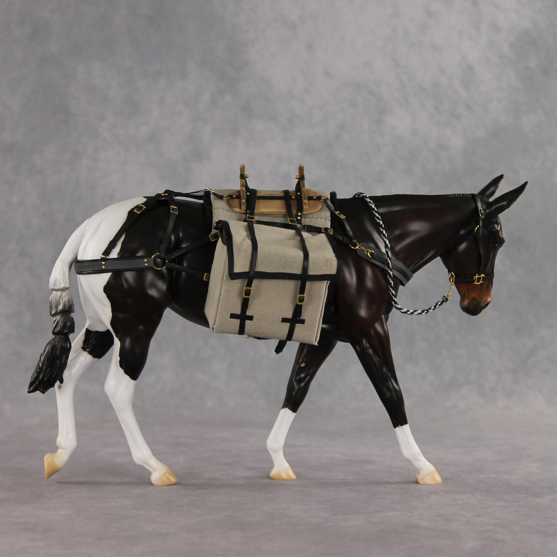Gallivant LE-15 FCM Large Mule by Anna Rieck and Carissa Mathews PFP26