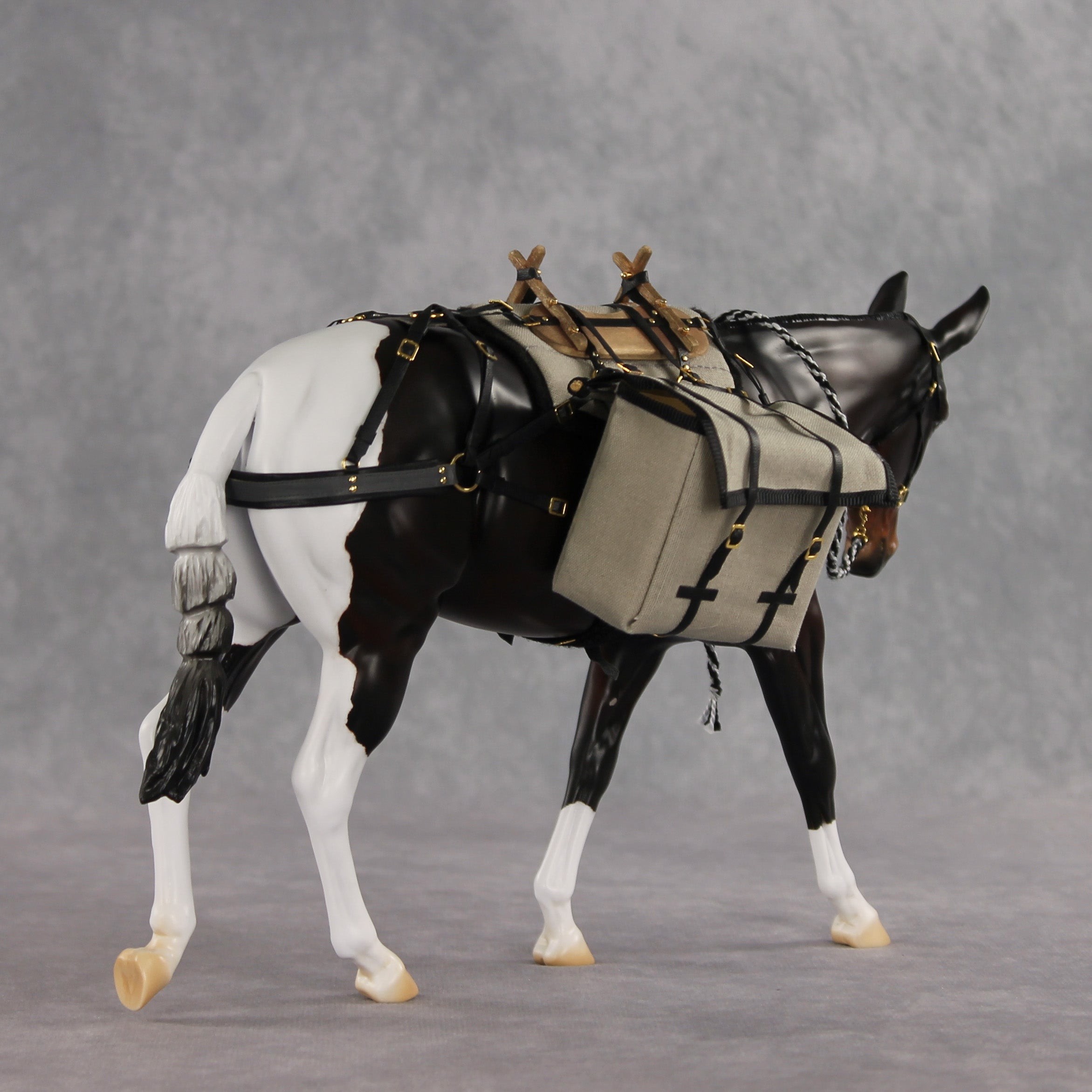 Gallivant LE-15 FCM Large Mule by Anna Rieck and Carissa Mathews PFP26