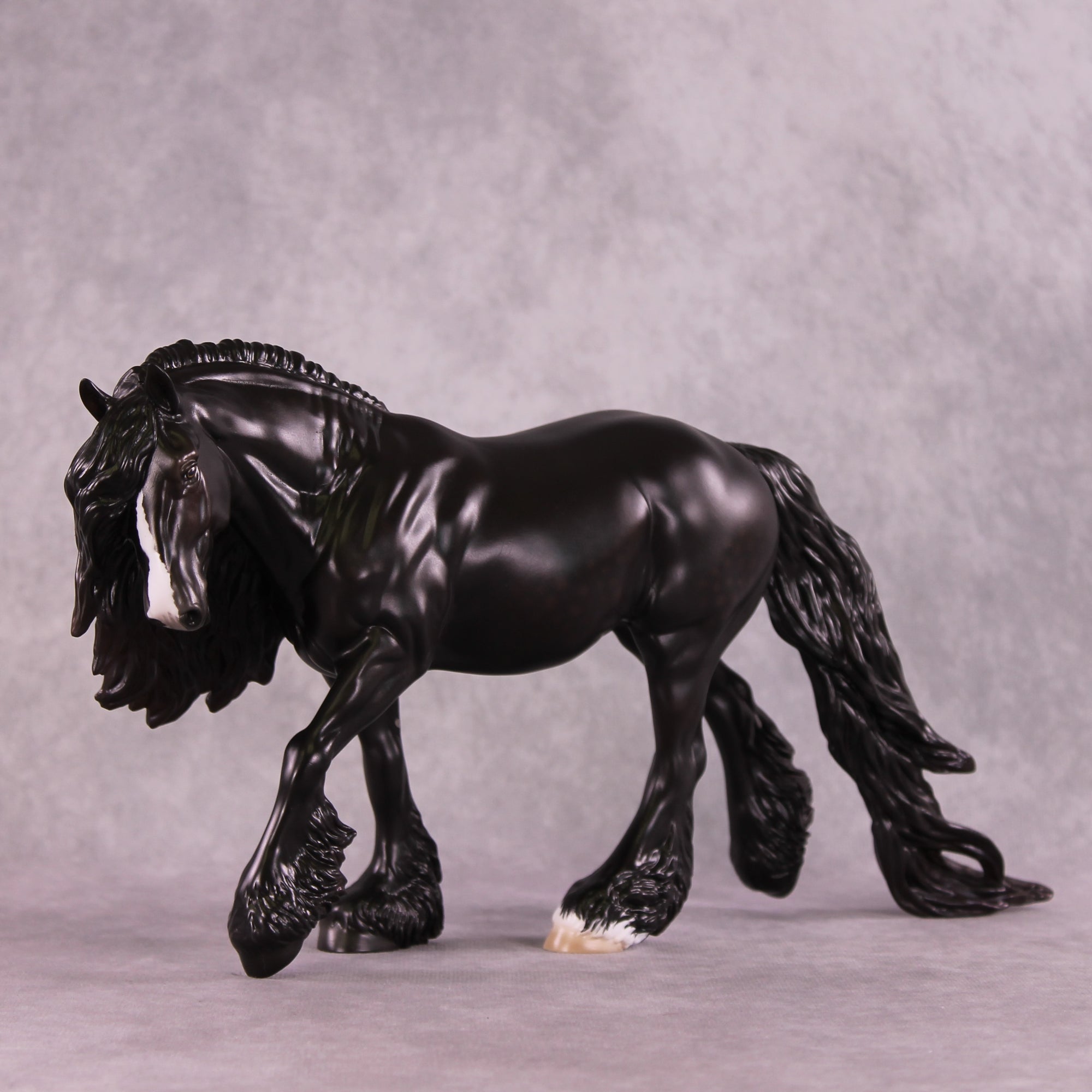 "Po'ele" OOAK Irish Cob by Ellen Robbins EQ25