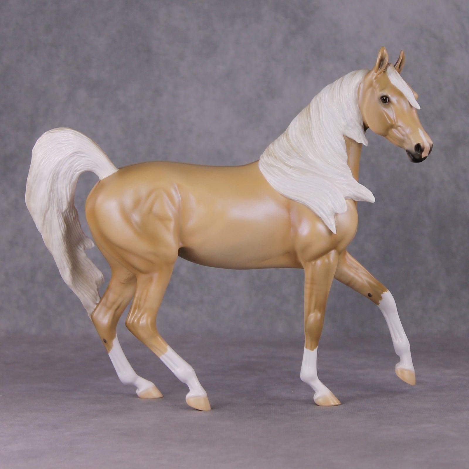 Winter Sunshine OOAK Dunalino with Blue Interference Arab Mare By Ellen Robbins HS24