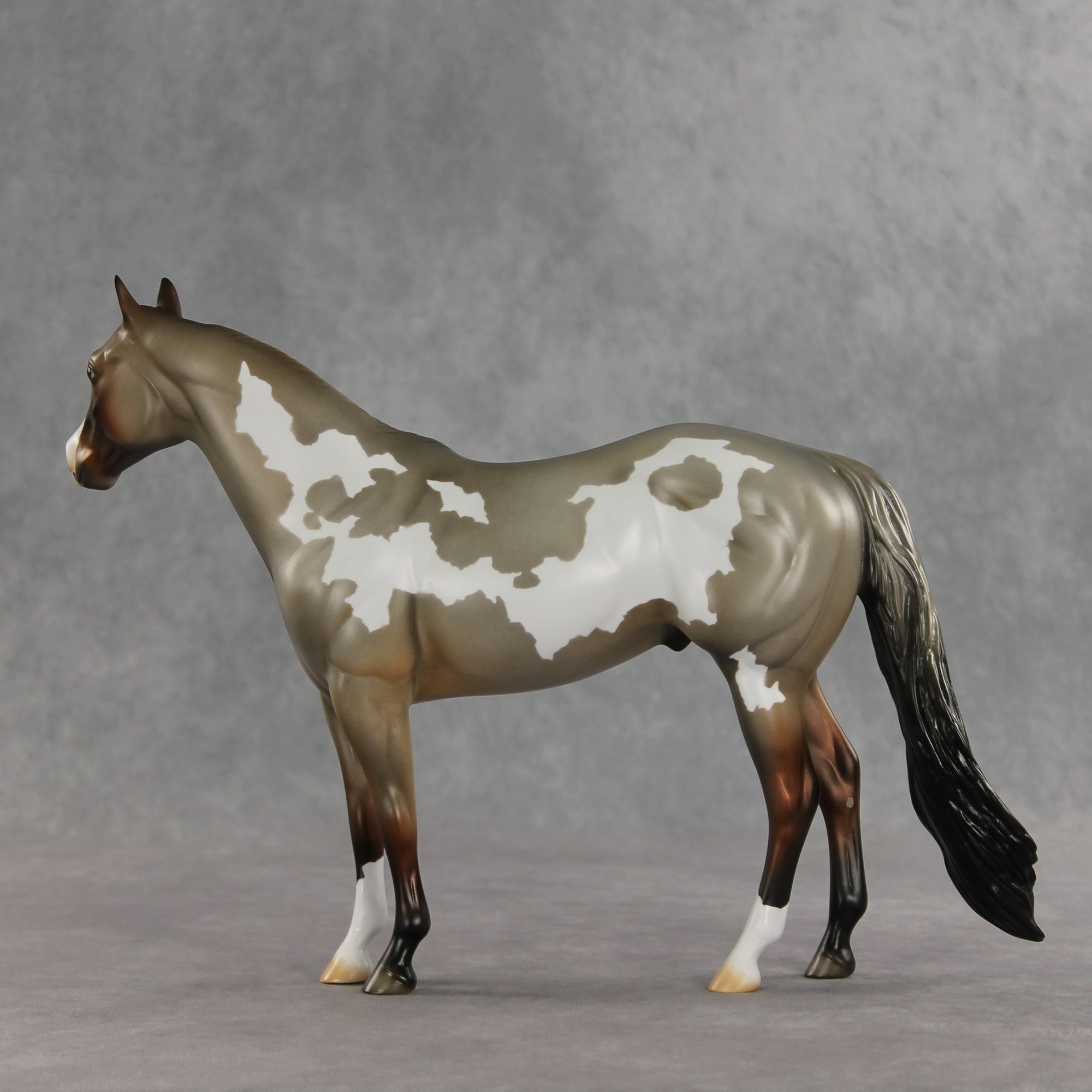 Crumb OOAK Ideal Stock Horse by Jess Hamill DDOOAKs26